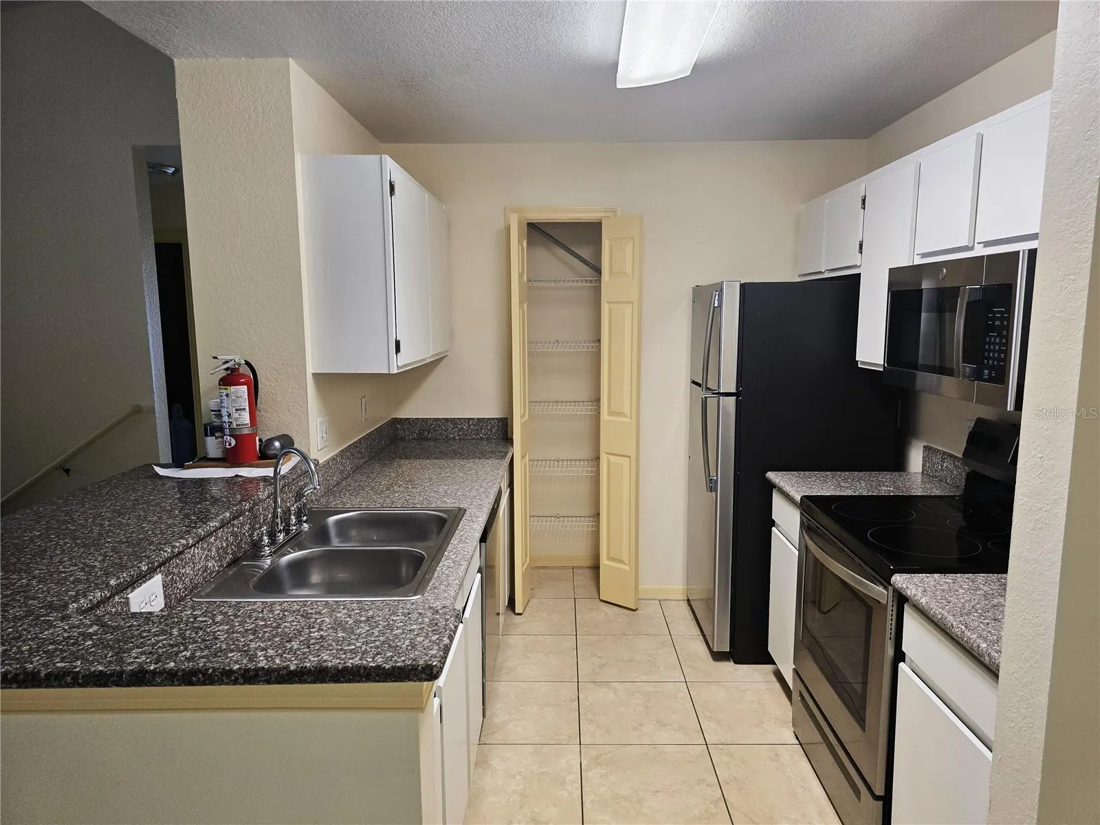 7428 VISTA WAY #201, #201