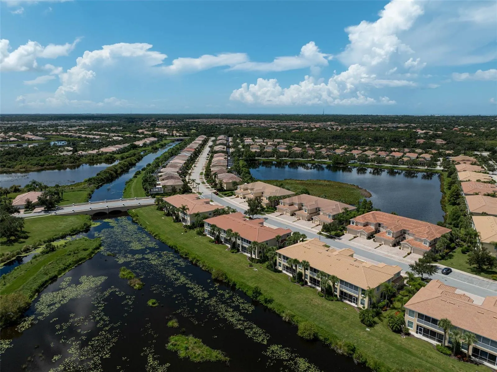1257 BURGOS DR #302, #302