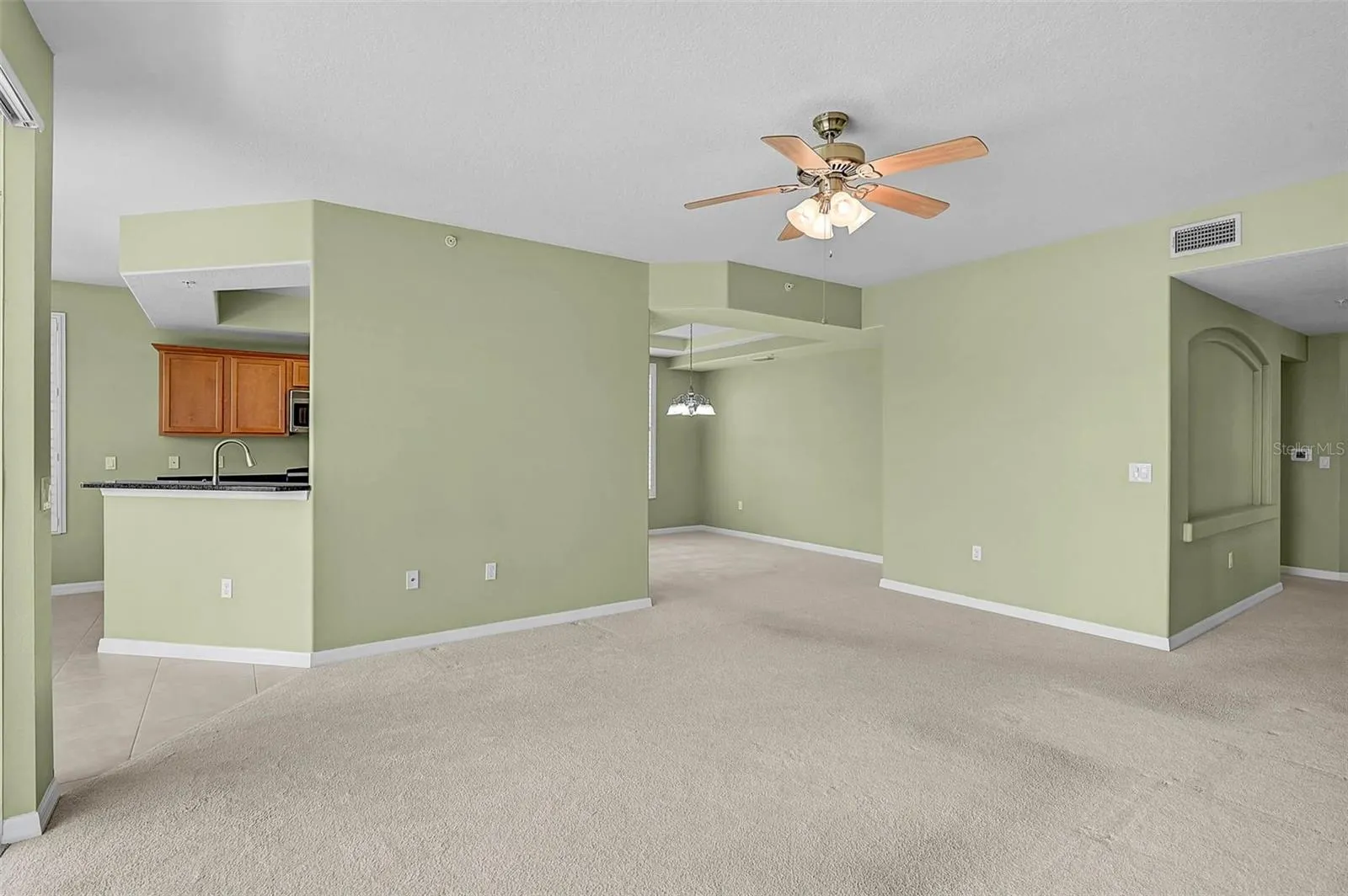 1257 BURGOS DR #302, #302