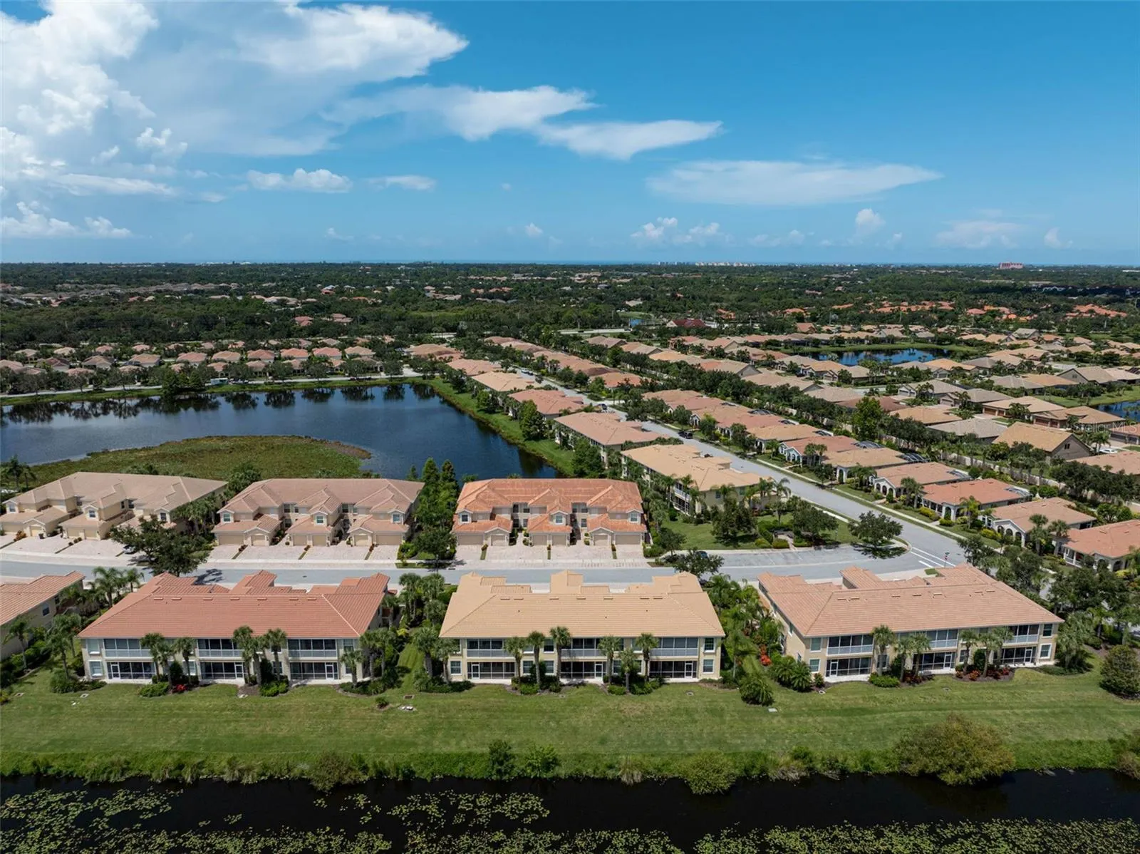 1257 BURGOS DR #302, #302