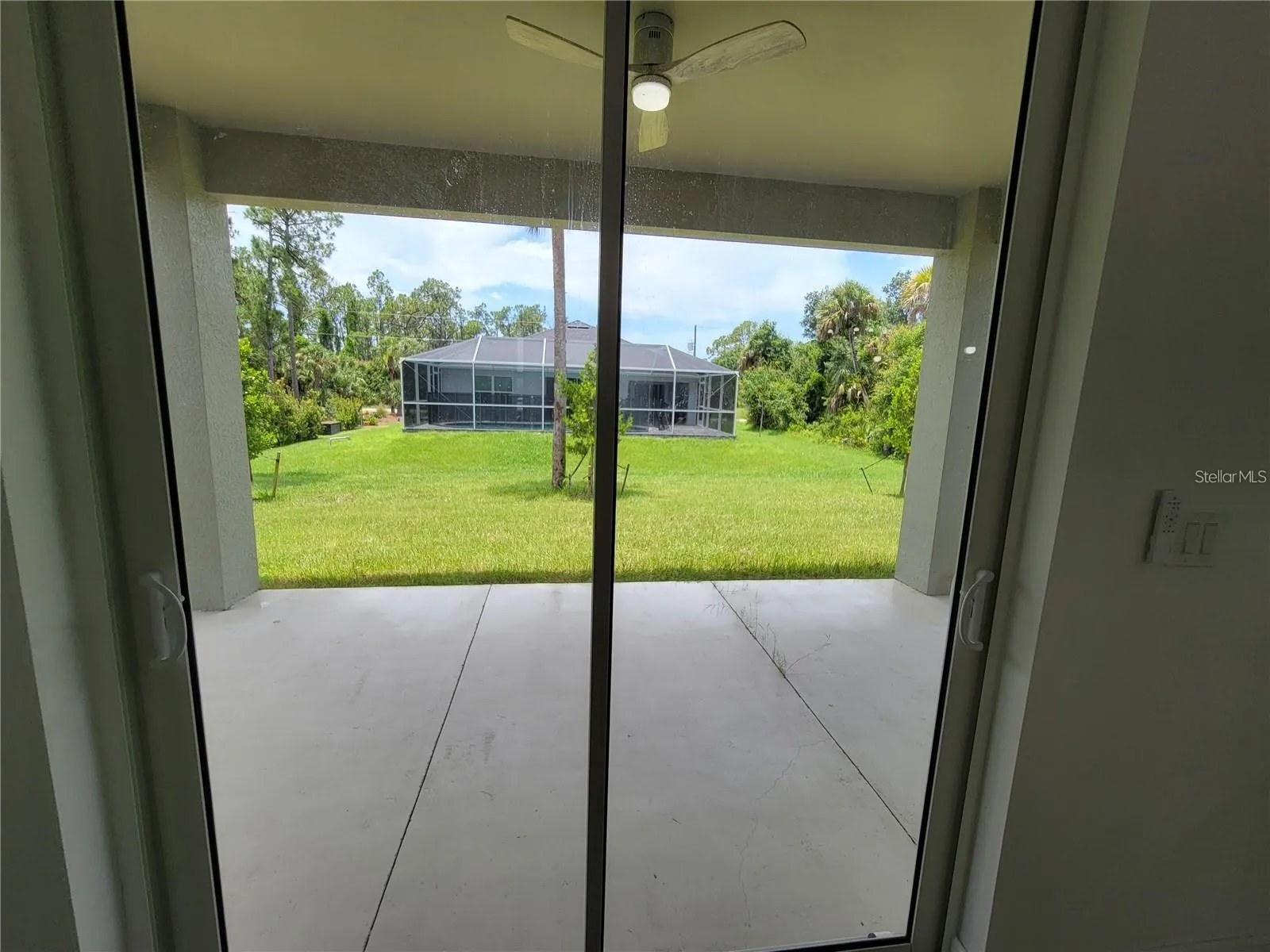 2721 PARASOL LN