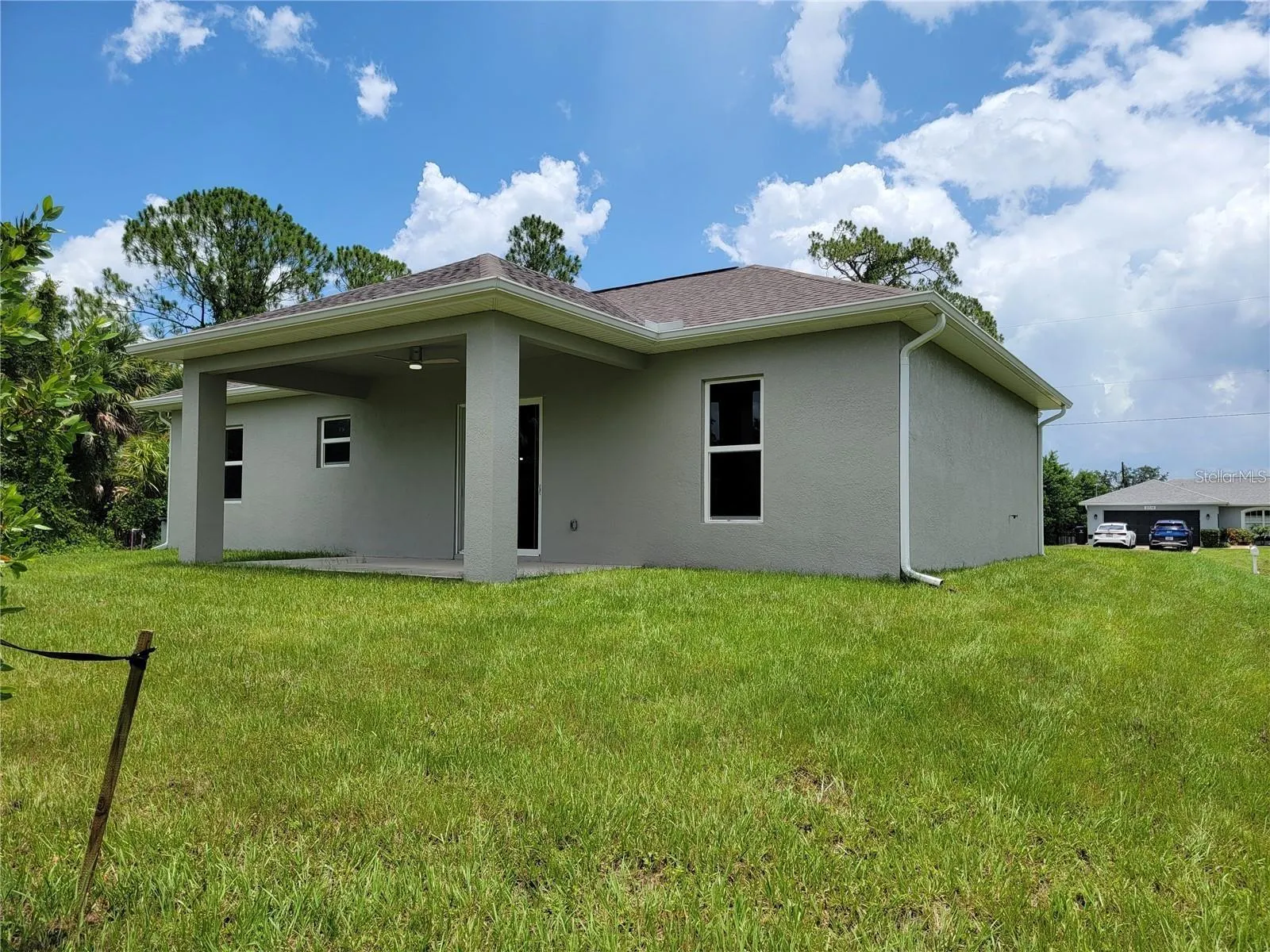 2721 PARASOL LN