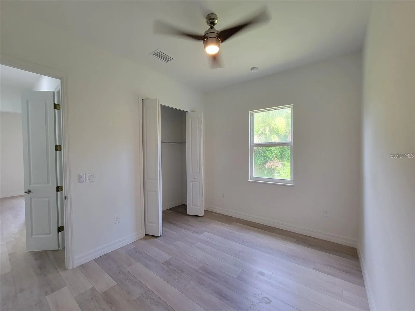 2721 PARASOL LN