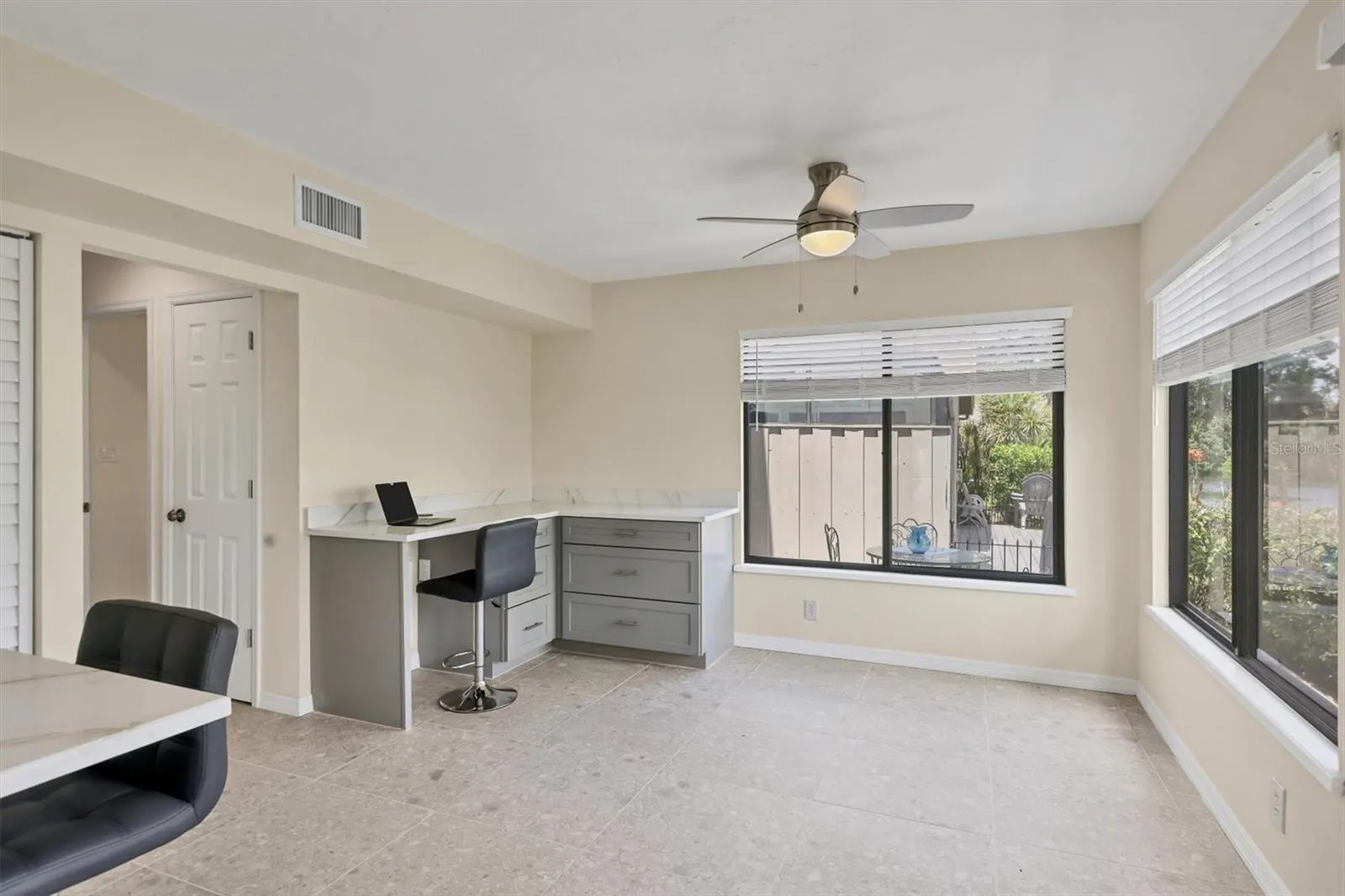 4555 FOREST WOOD TRL #23, #23