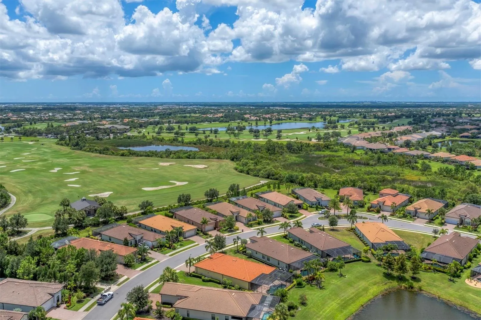 16508 HILLSIDE CIR