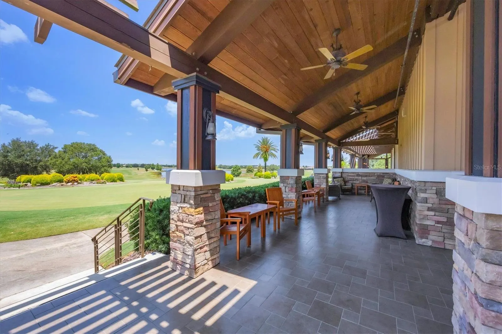 16508 HILLSIDE CIR