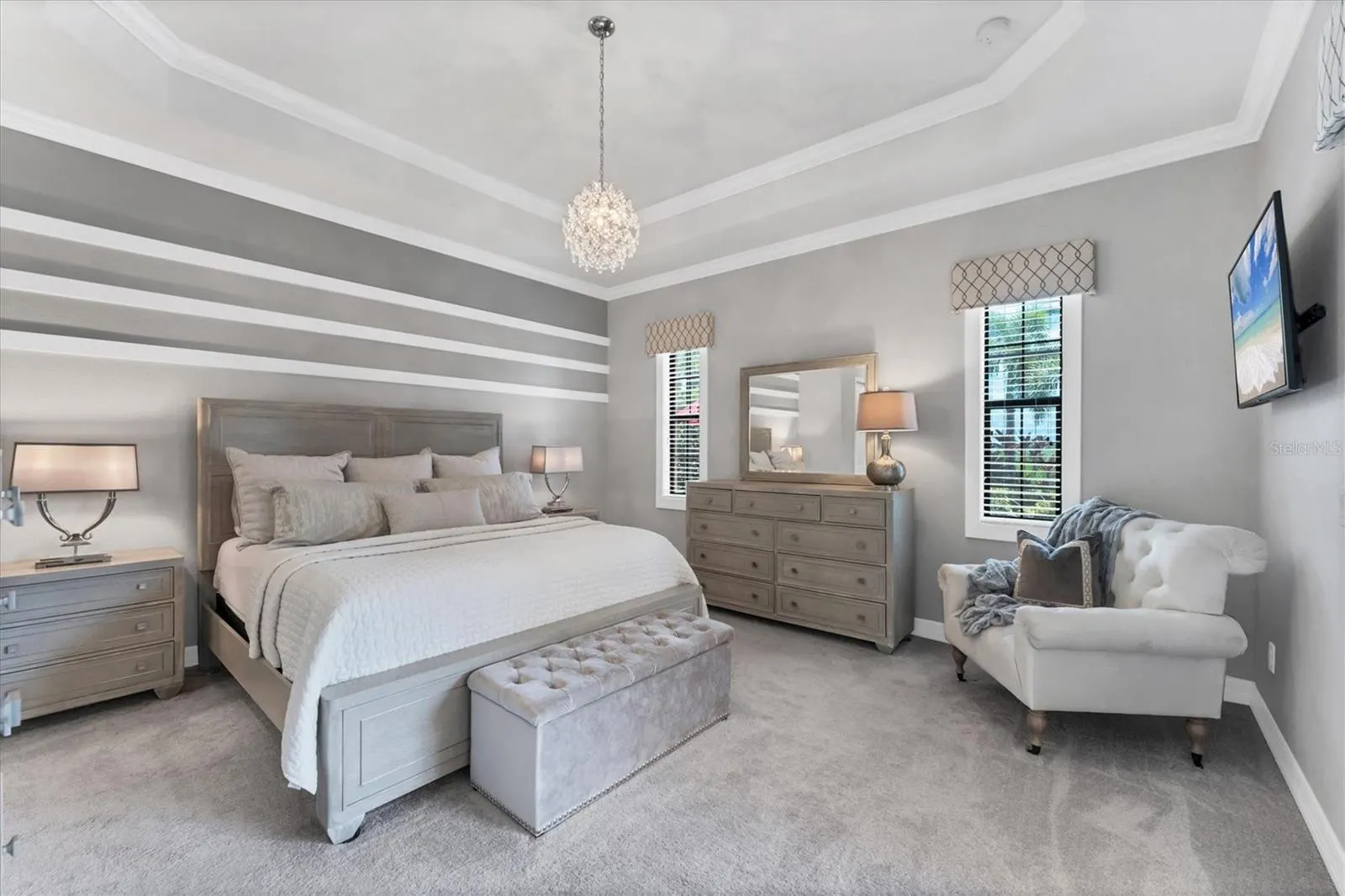 16508 HILLSIDE CIR