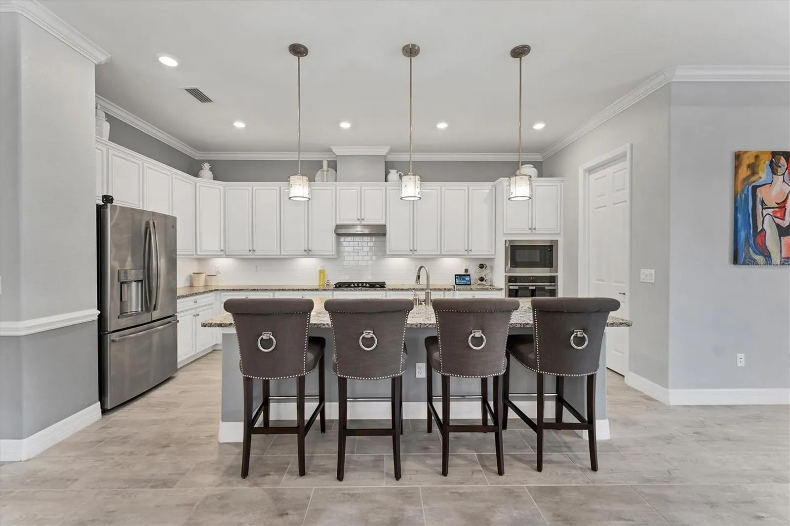 16508 HILLSIDE CIR