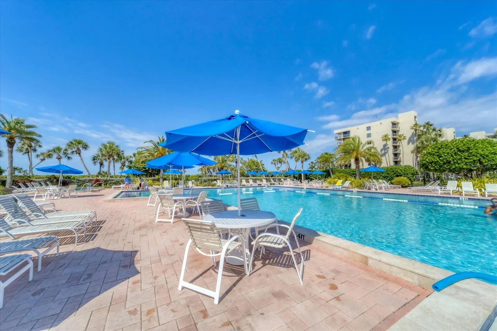 1105 GULF OF MEXICO DR #402, #402