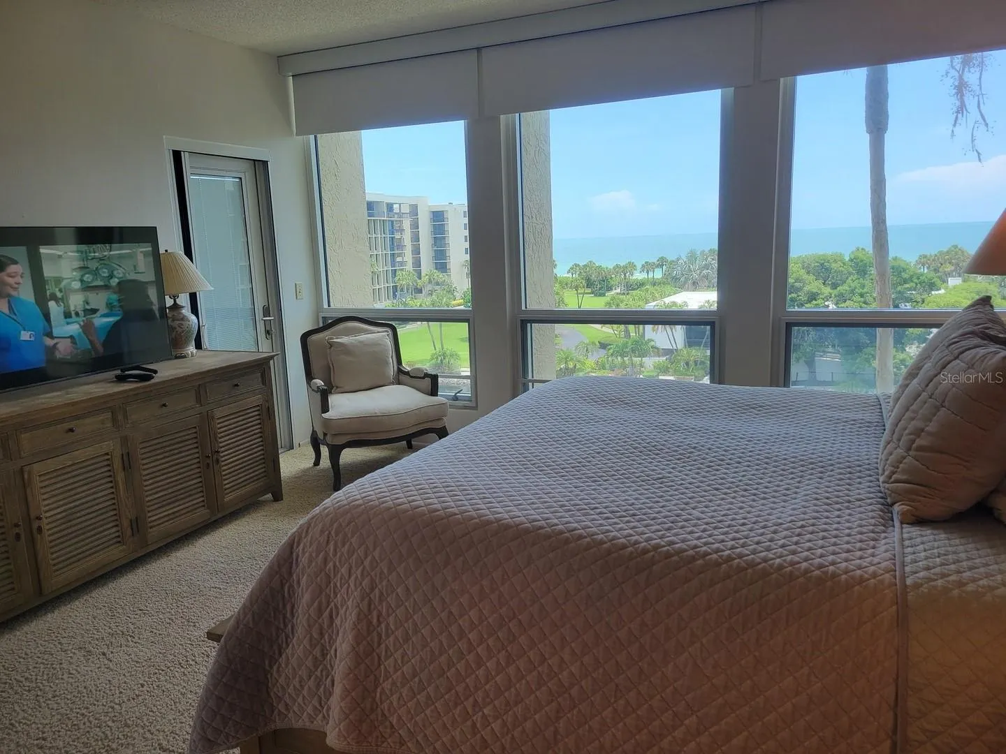 1105 GULF OF MEXICO DR #402, #402