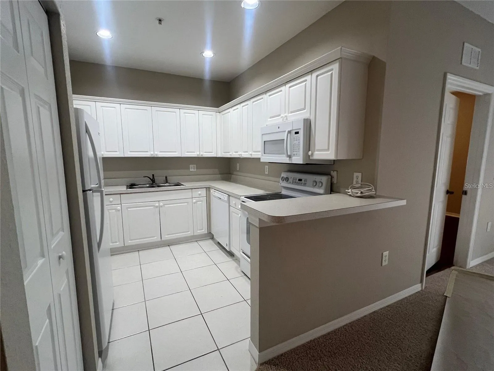 3958 MEDITERRANEA CIR #411, #411