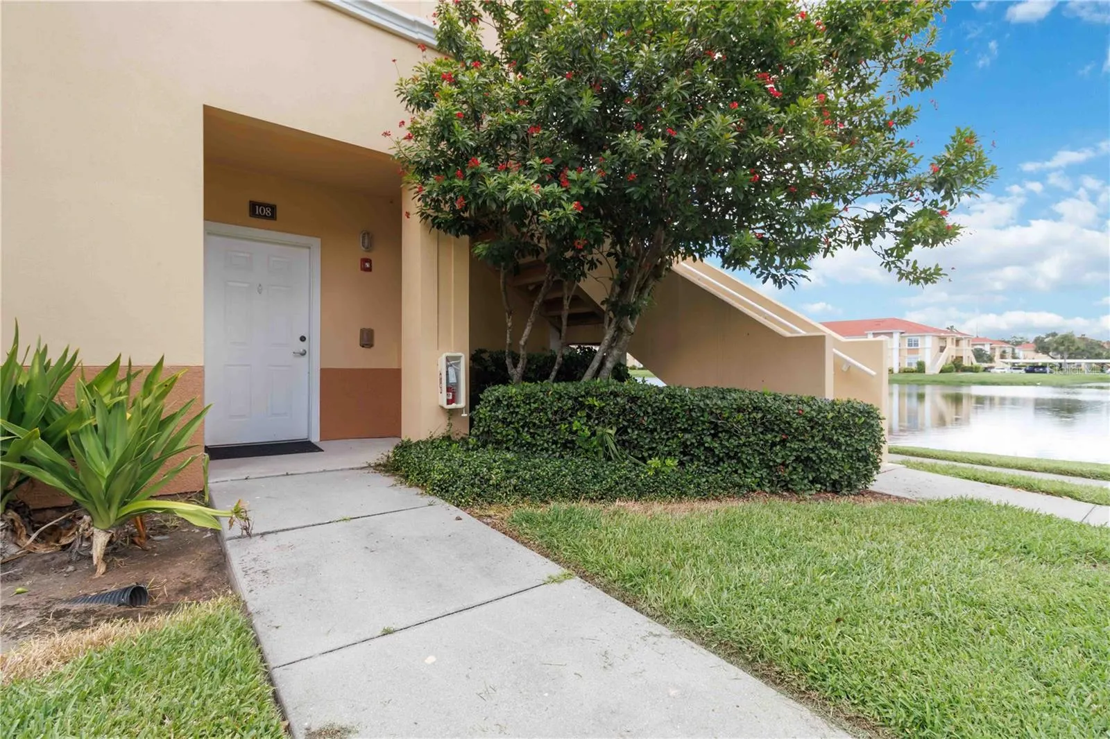1005 VILLAGIO CIR #108, #108