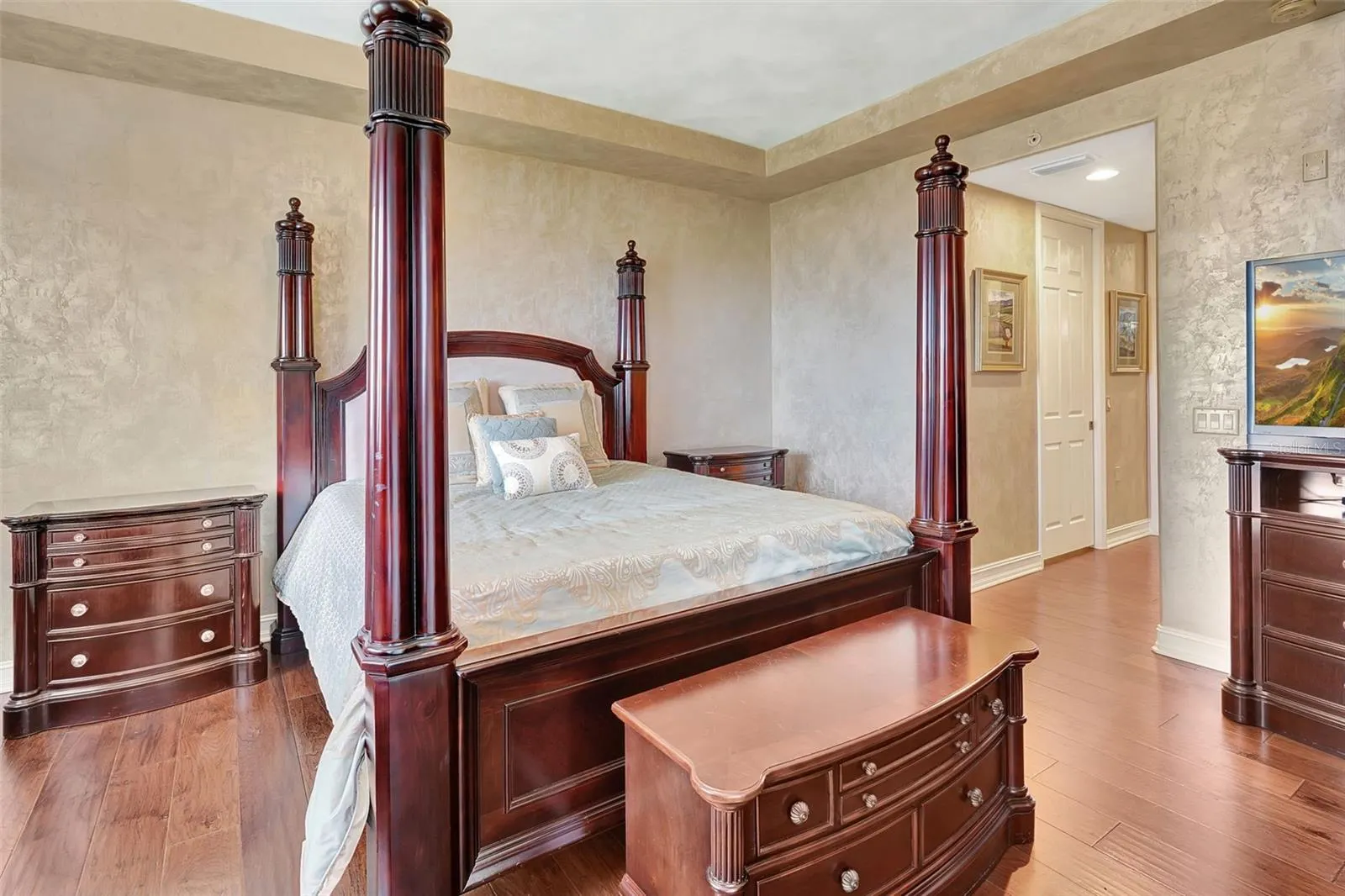 87 VIVANTE BLVD #403, #403