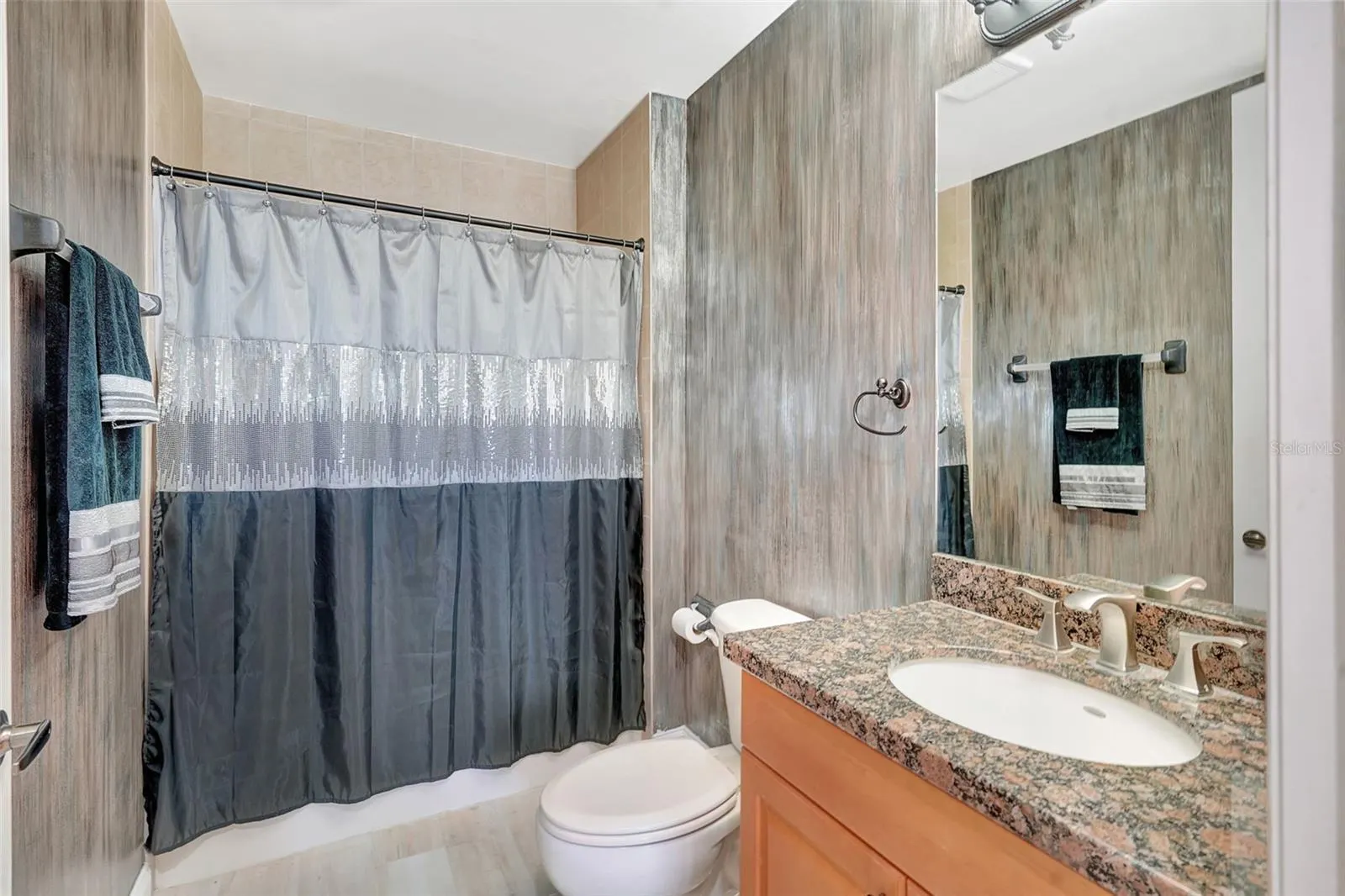 87 VIVANTE BLVD #403, #403