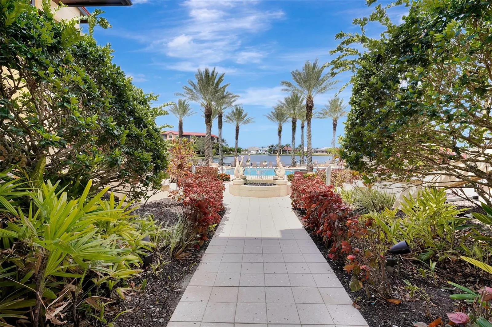 87 VIVANTE BLVD #403, #403