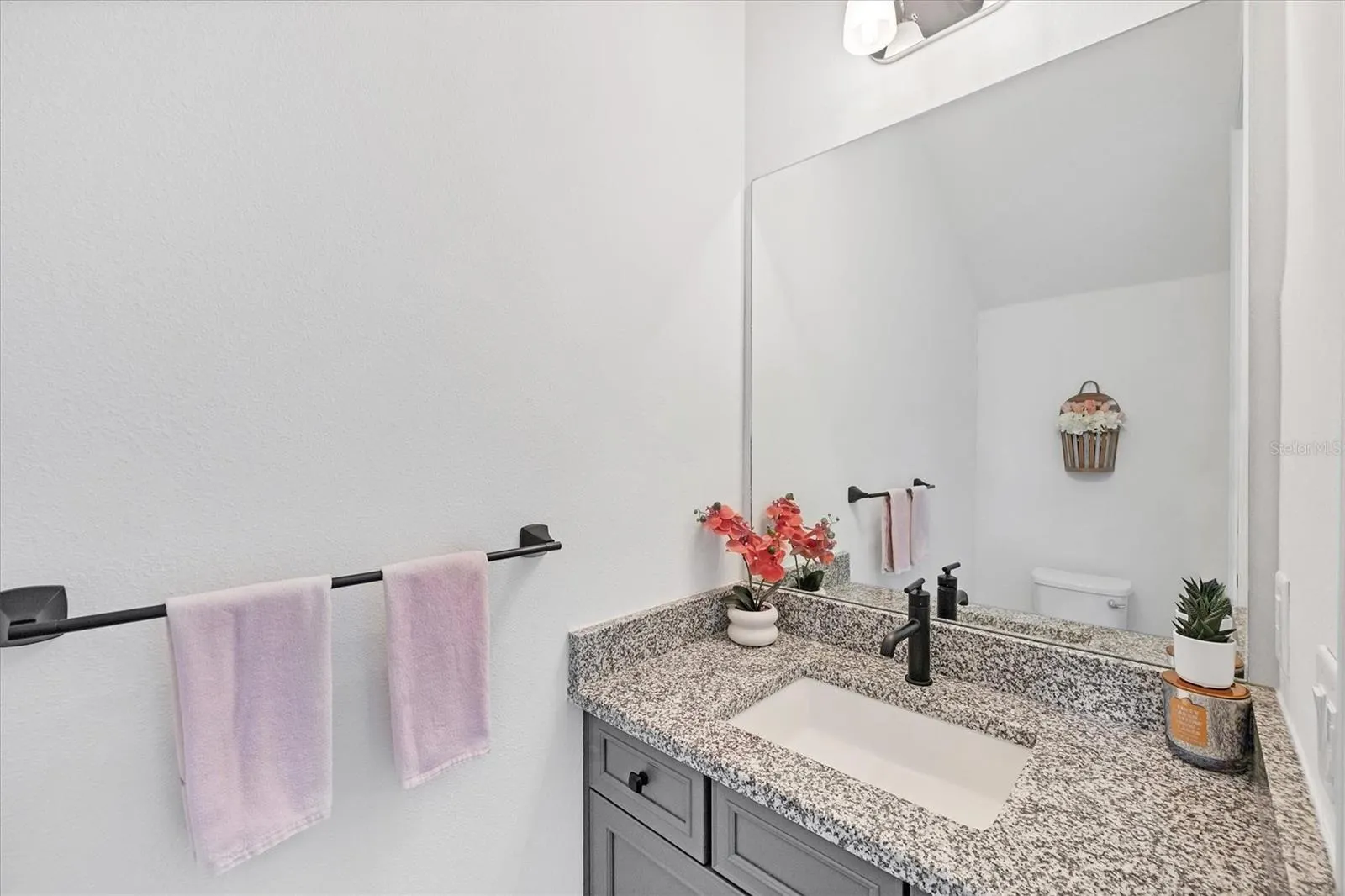 9924 CRYSTAL ISLES CIR
