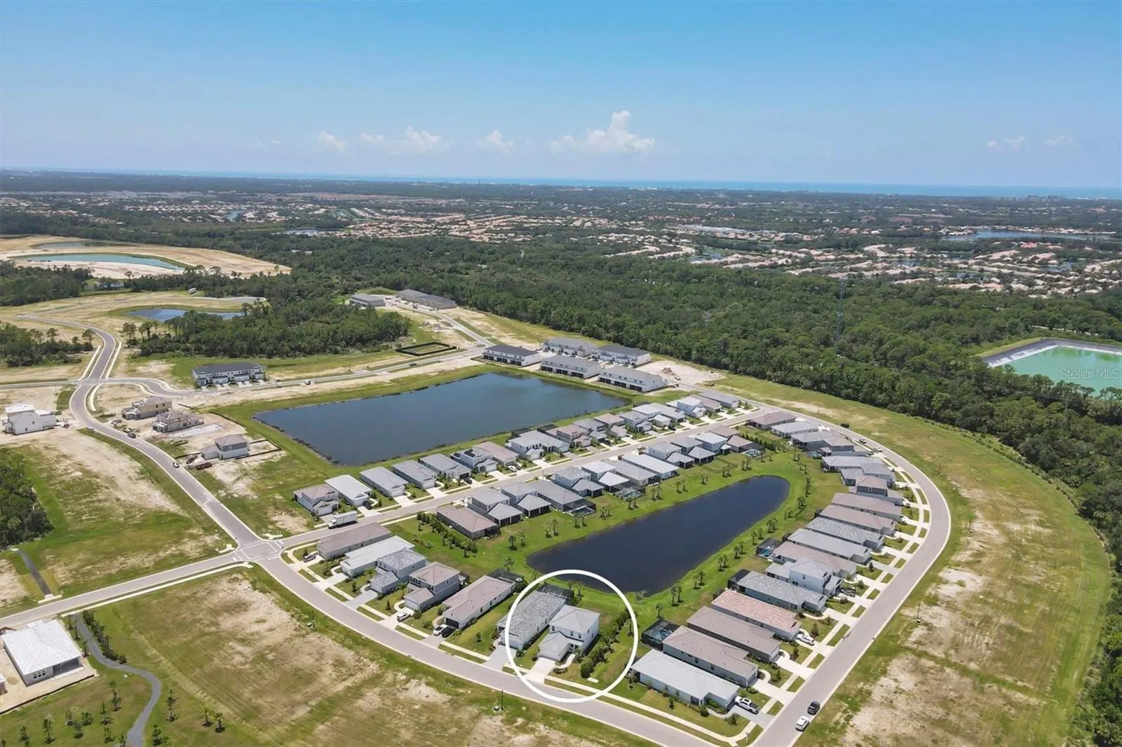 9924 CRYSTAL ISLES CIR