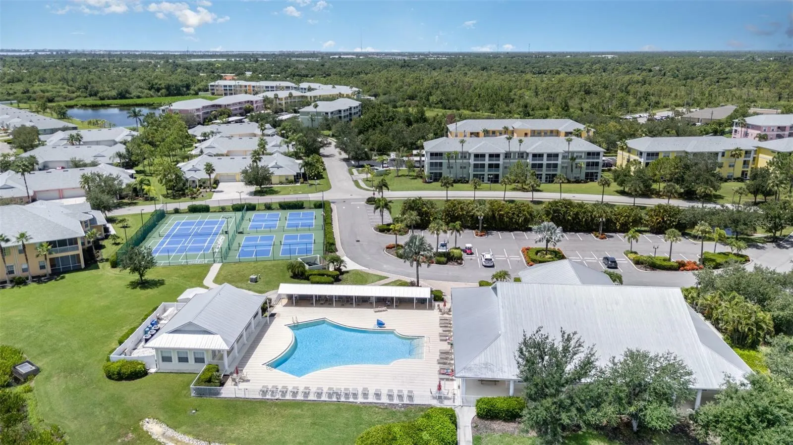 2120 HERON LAKE DR #104, #104