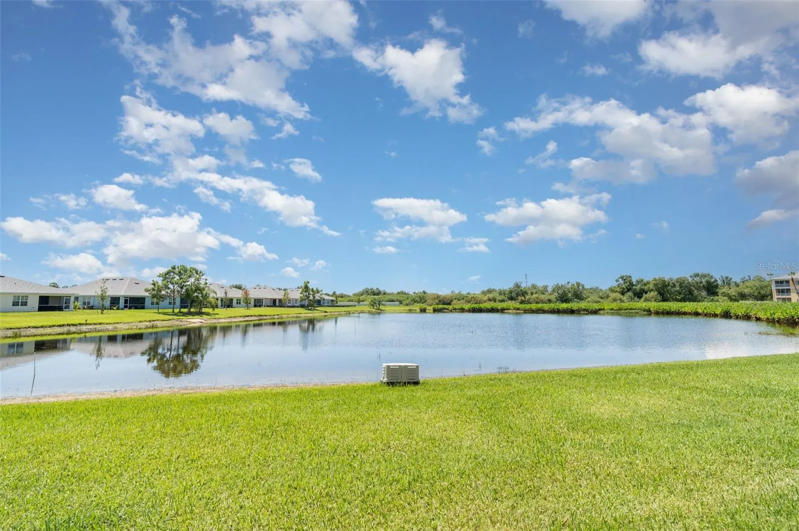 2120 HERON LAKE DR #104, #104
