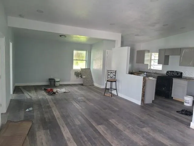 2144 HARBOR BLVD