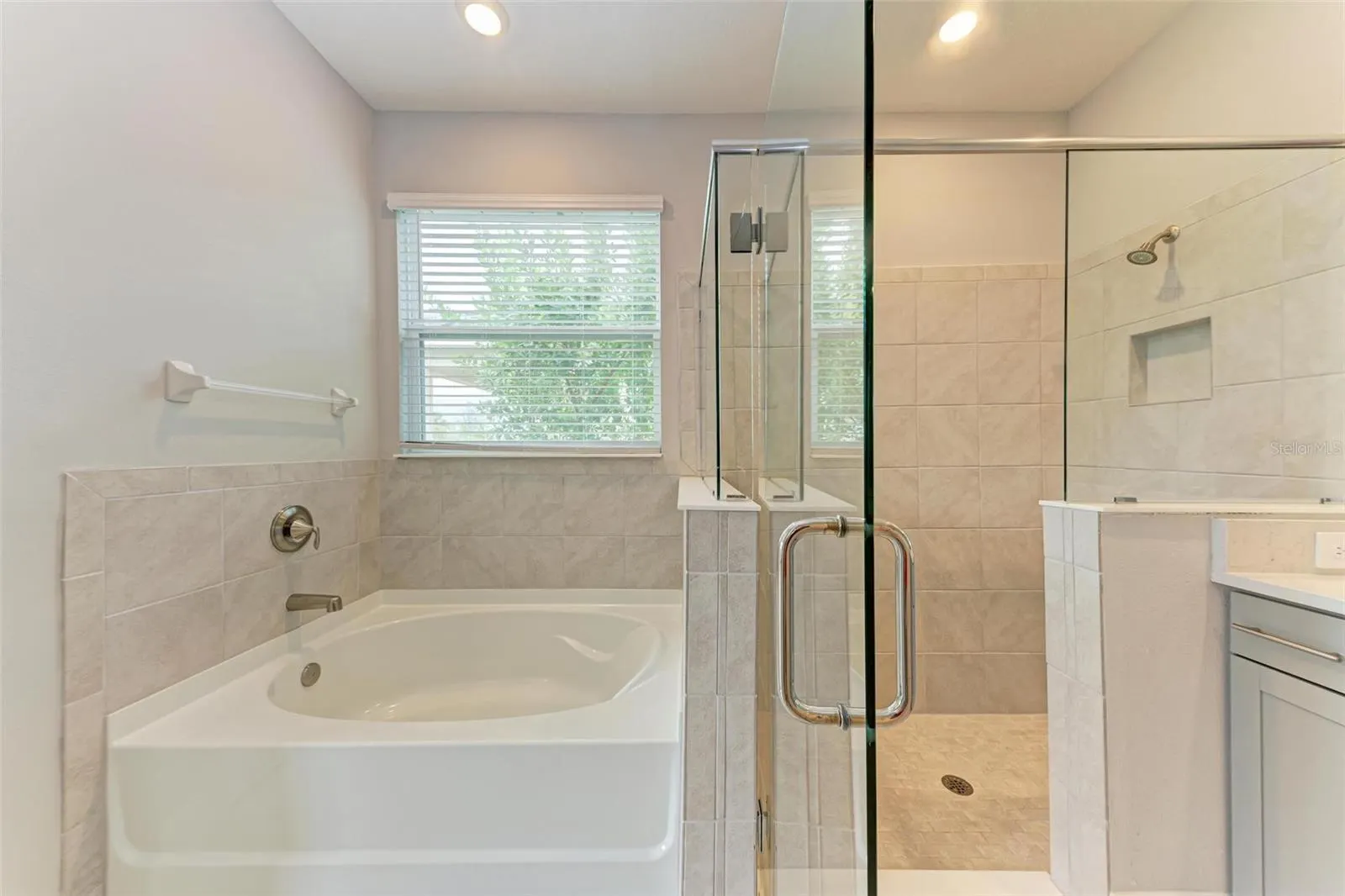 4338 SILO PORT CT