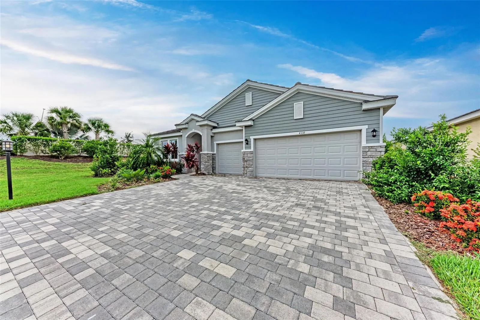 4338 SILO PORT CT