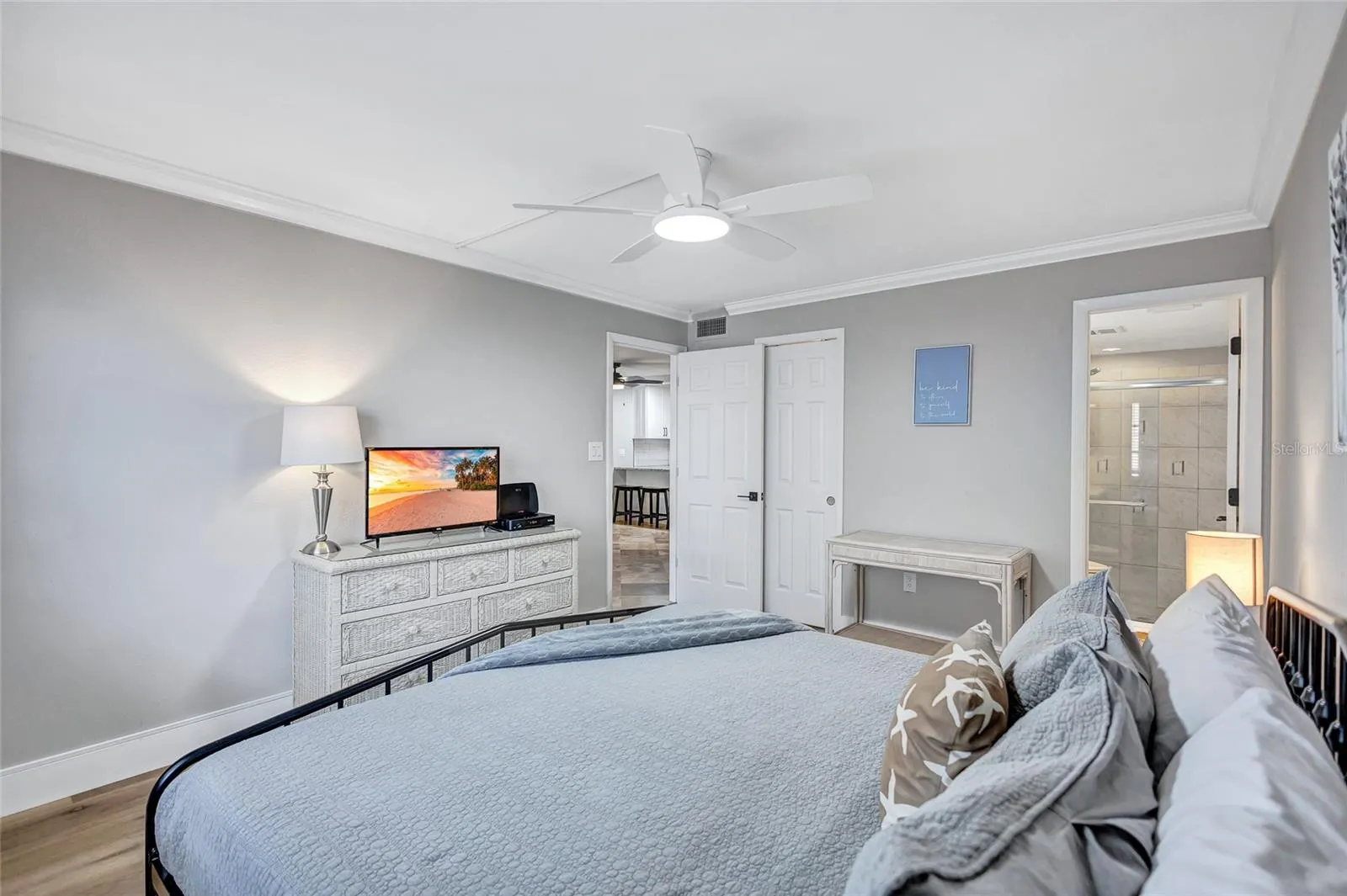 116 VISTA HERMOSA CIRCLE #106C, #106C