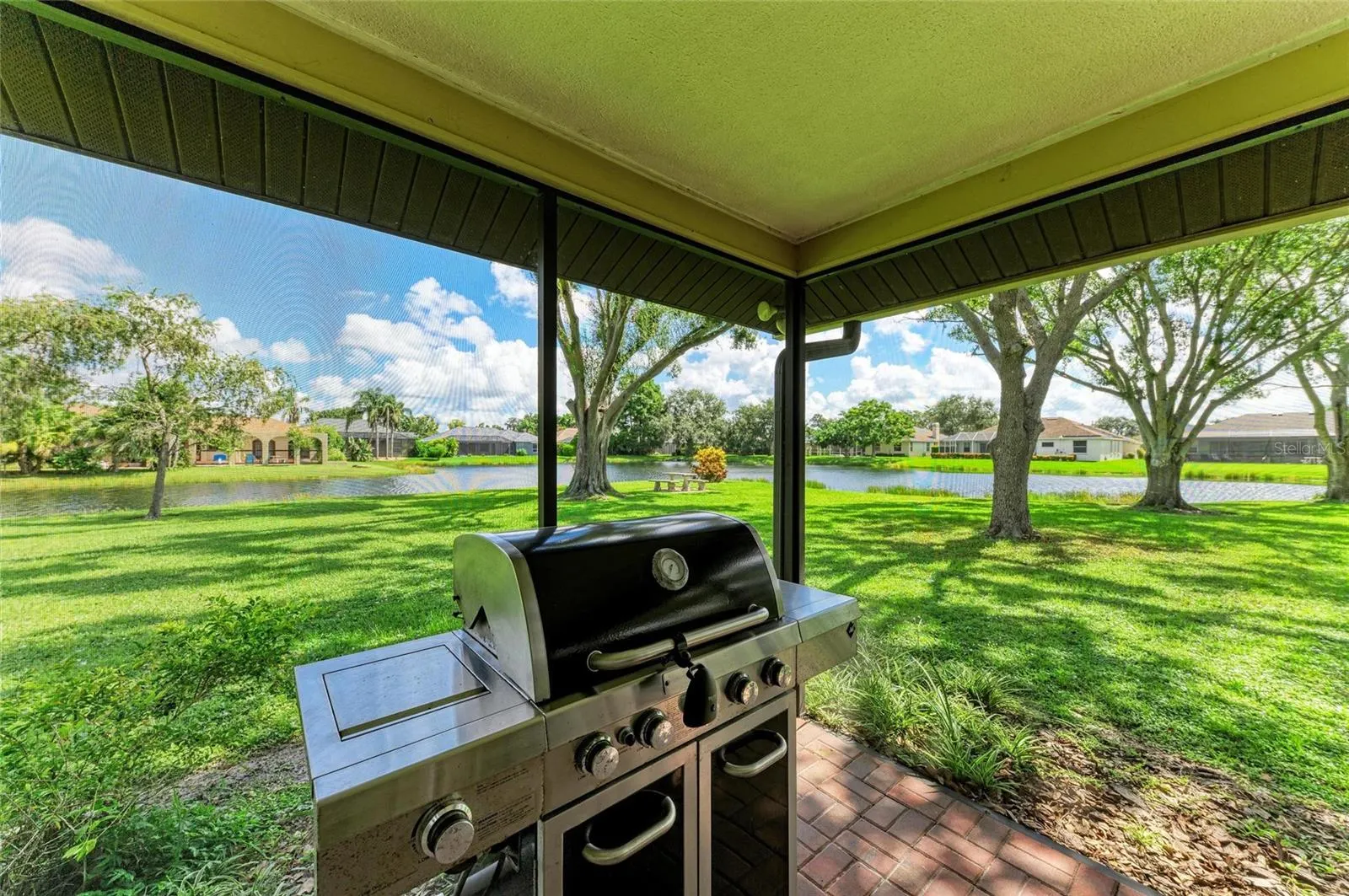 5225 FIELDING LN