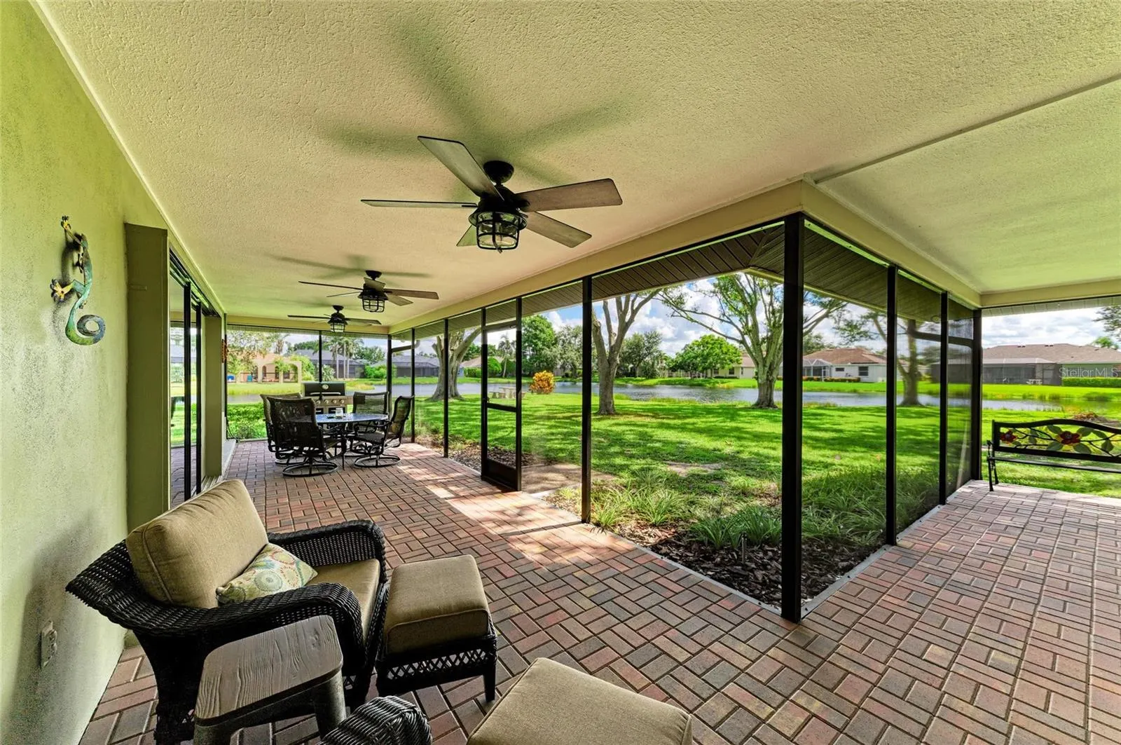 5225 FIELDING LN
