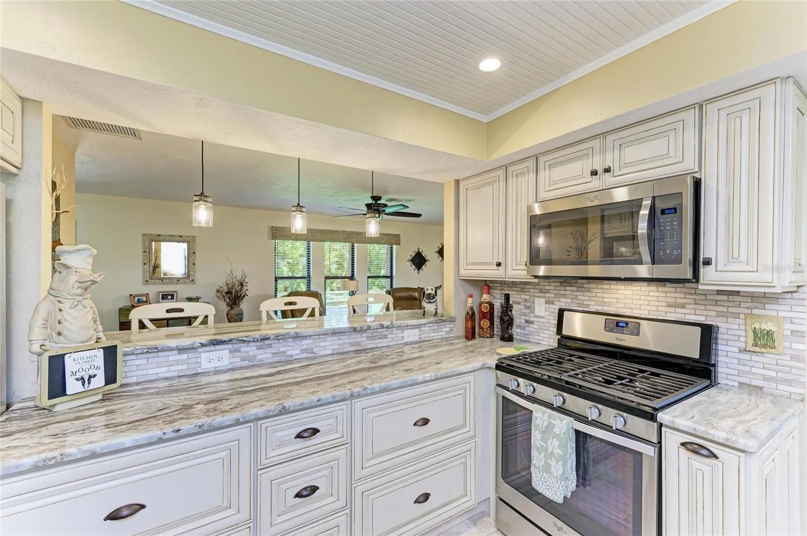 5225 FIELDING LN