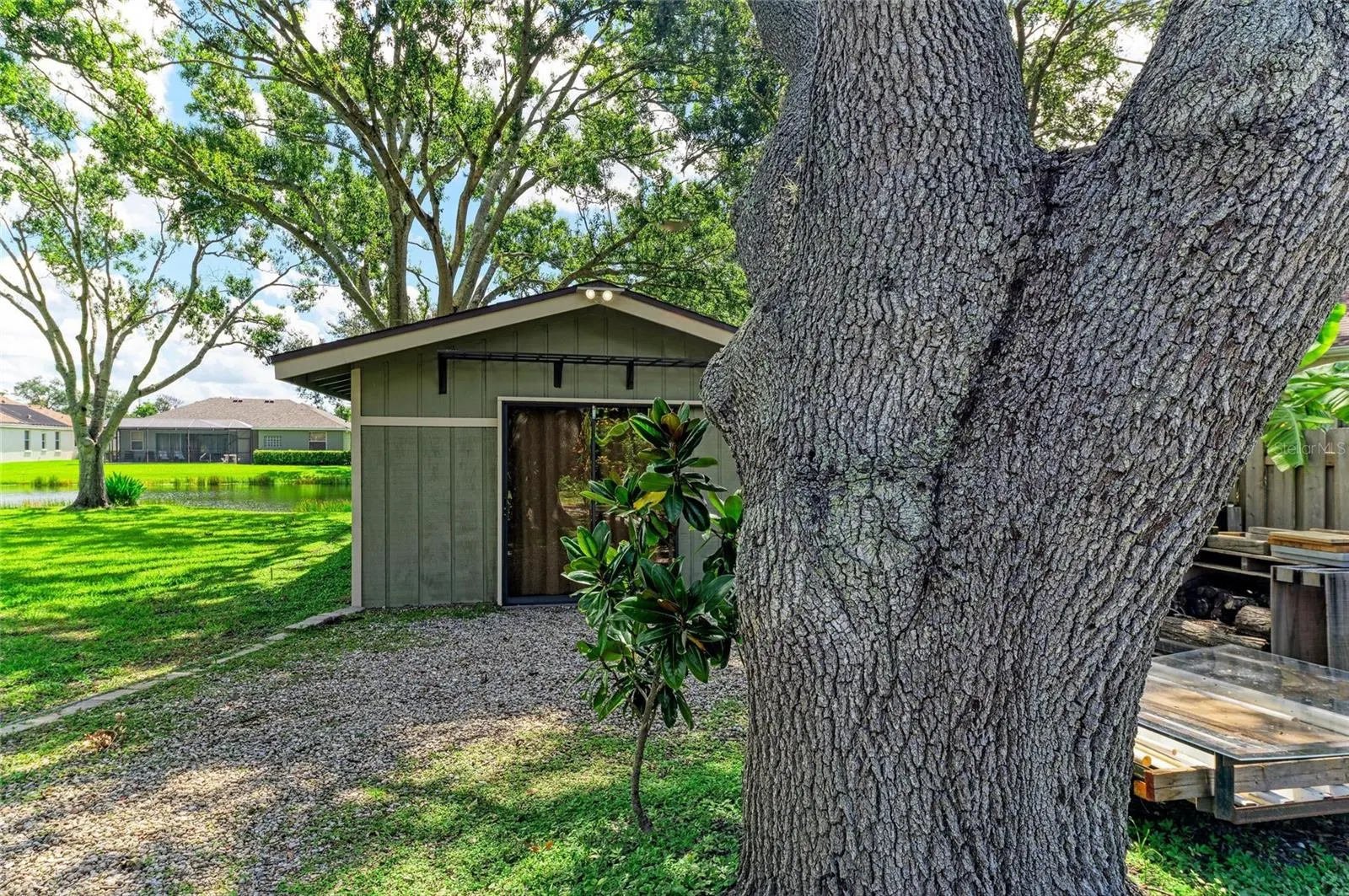5225 FIELDING LN