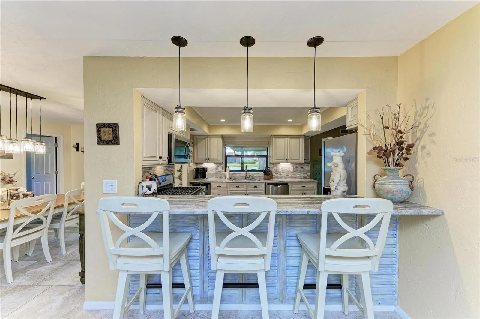 5225 FIELDING LN