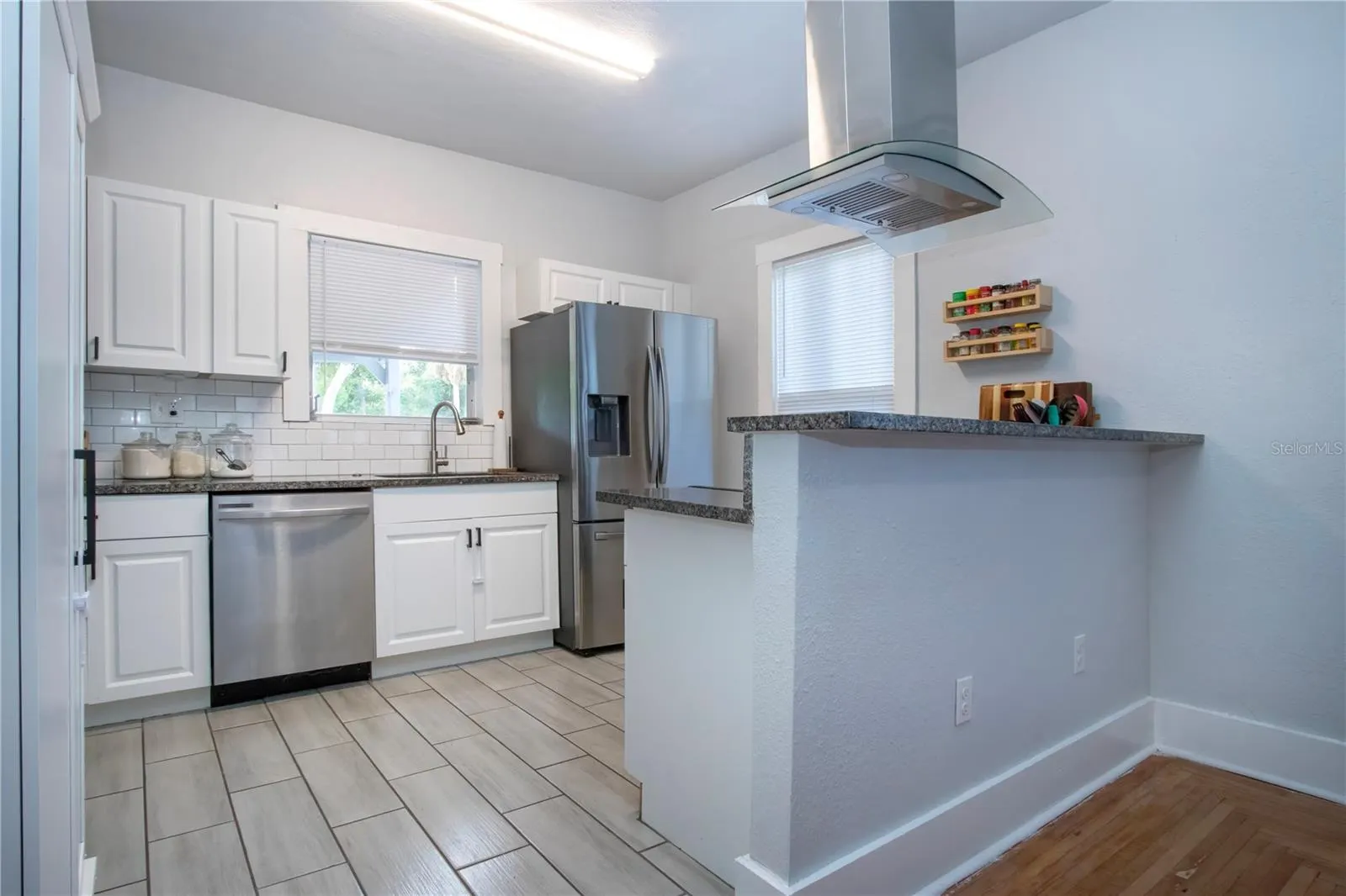 1517 5TH ST W