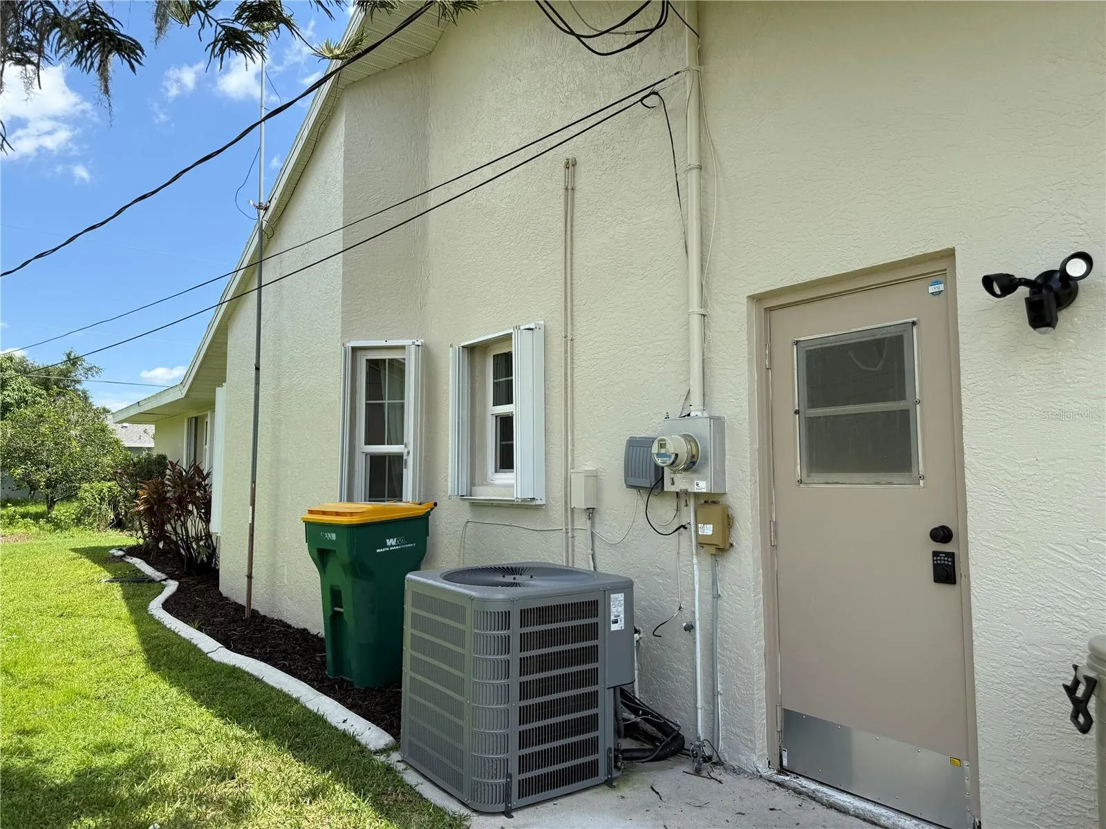 1304 ALTON RD