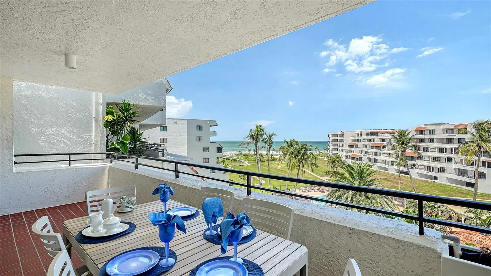1445 GULF OF MEXICO DR #404, #404