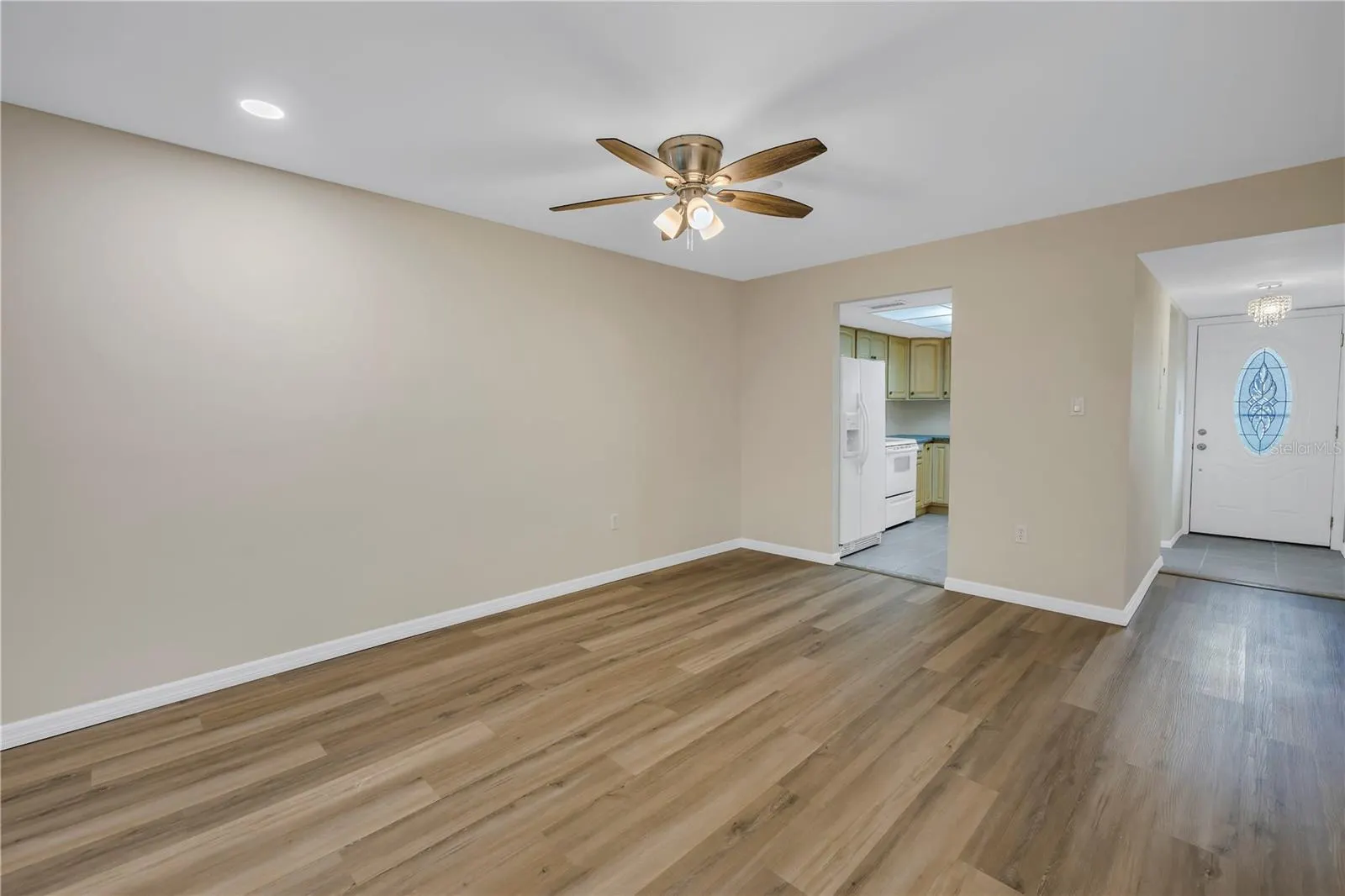 3500 LAKE BAYSHORE DR #K101, #K101