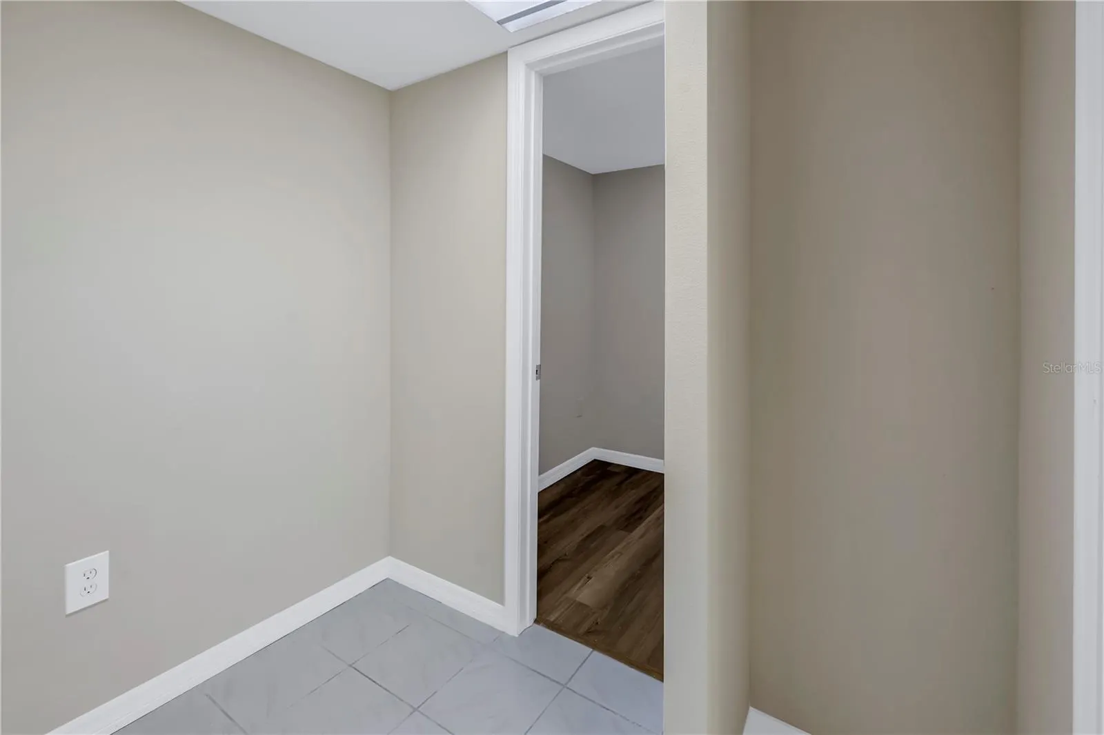 3500 LAKE BAYSHORE DR #K101, #K101