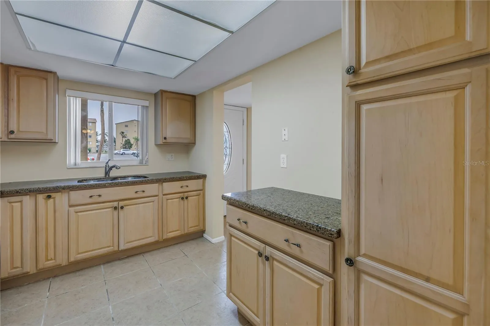 3500 LAKE BAYSHORE DR #K101, #K101