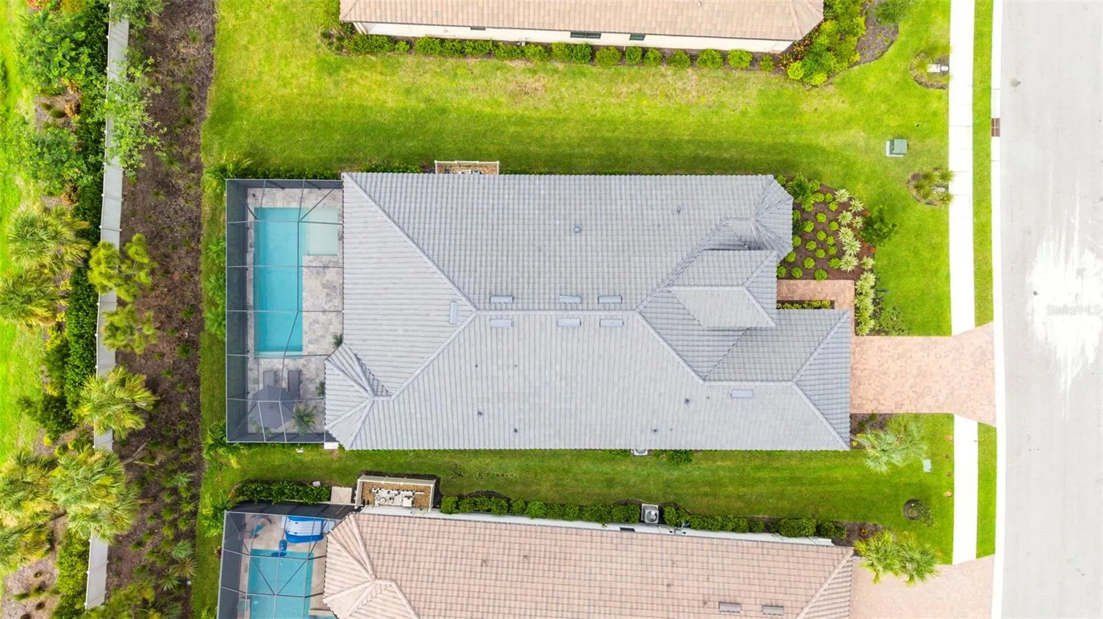 16318 UMBRIA PL