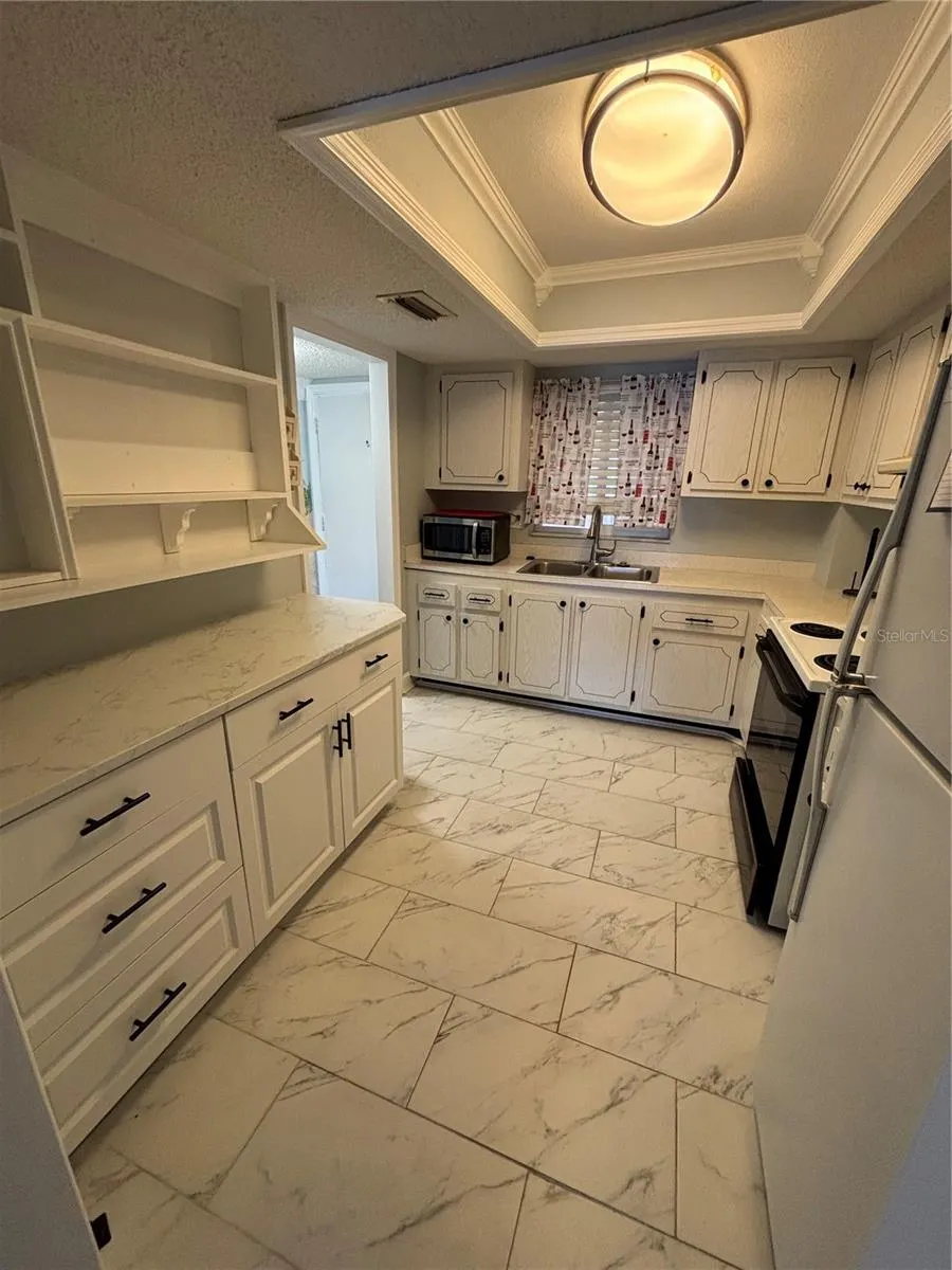 3951 LAKE BAYSHORE DR #F408, #F408