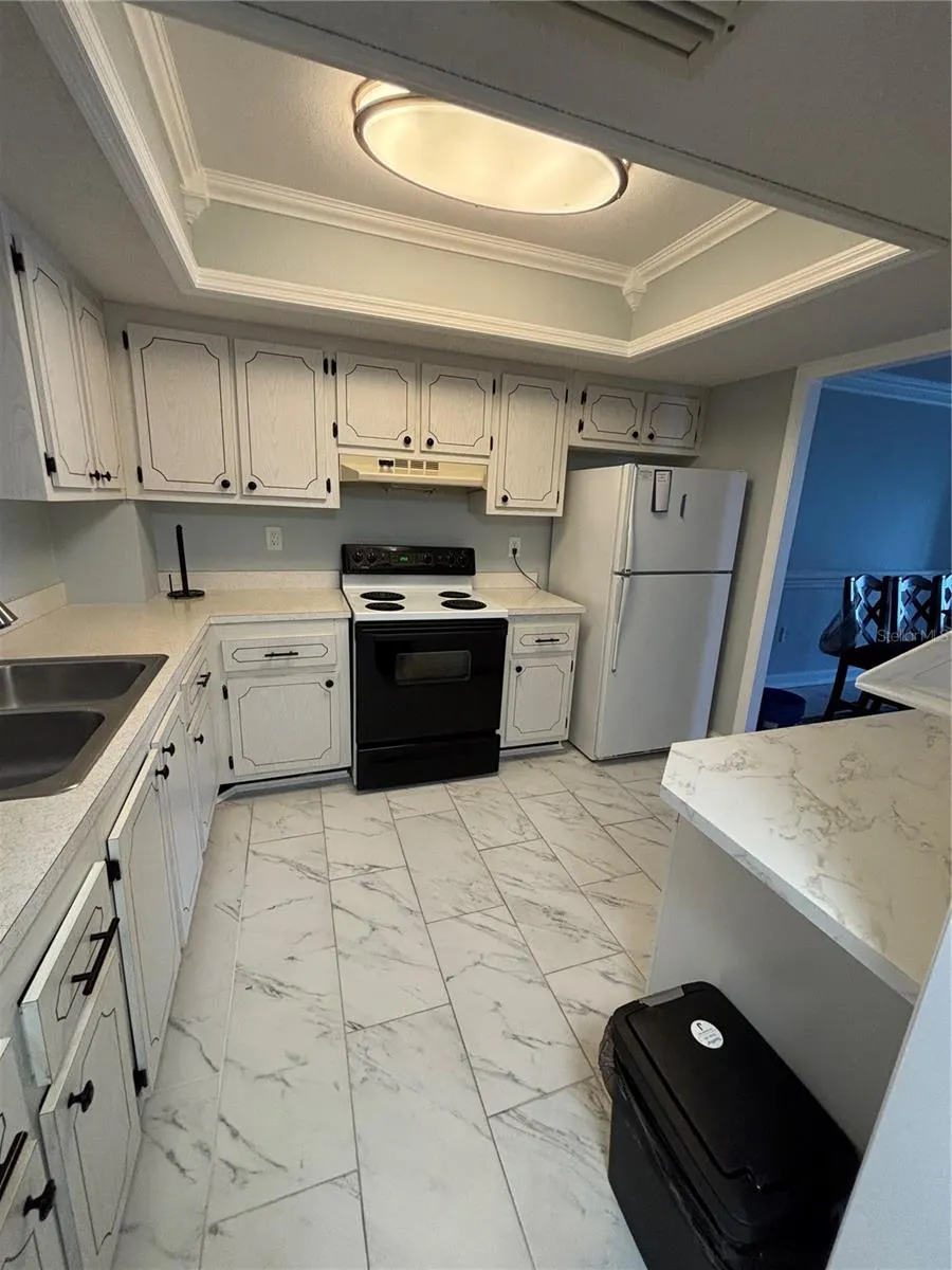3951 LAKE BAYSHORE DR #F408, #F408