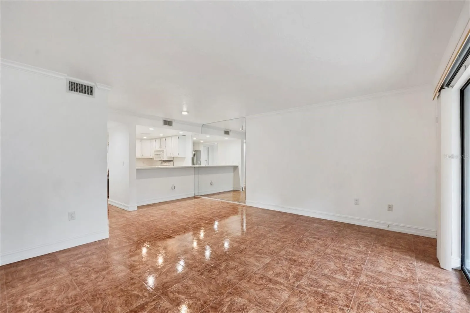4602 RINGWOOD MDW #13, #13