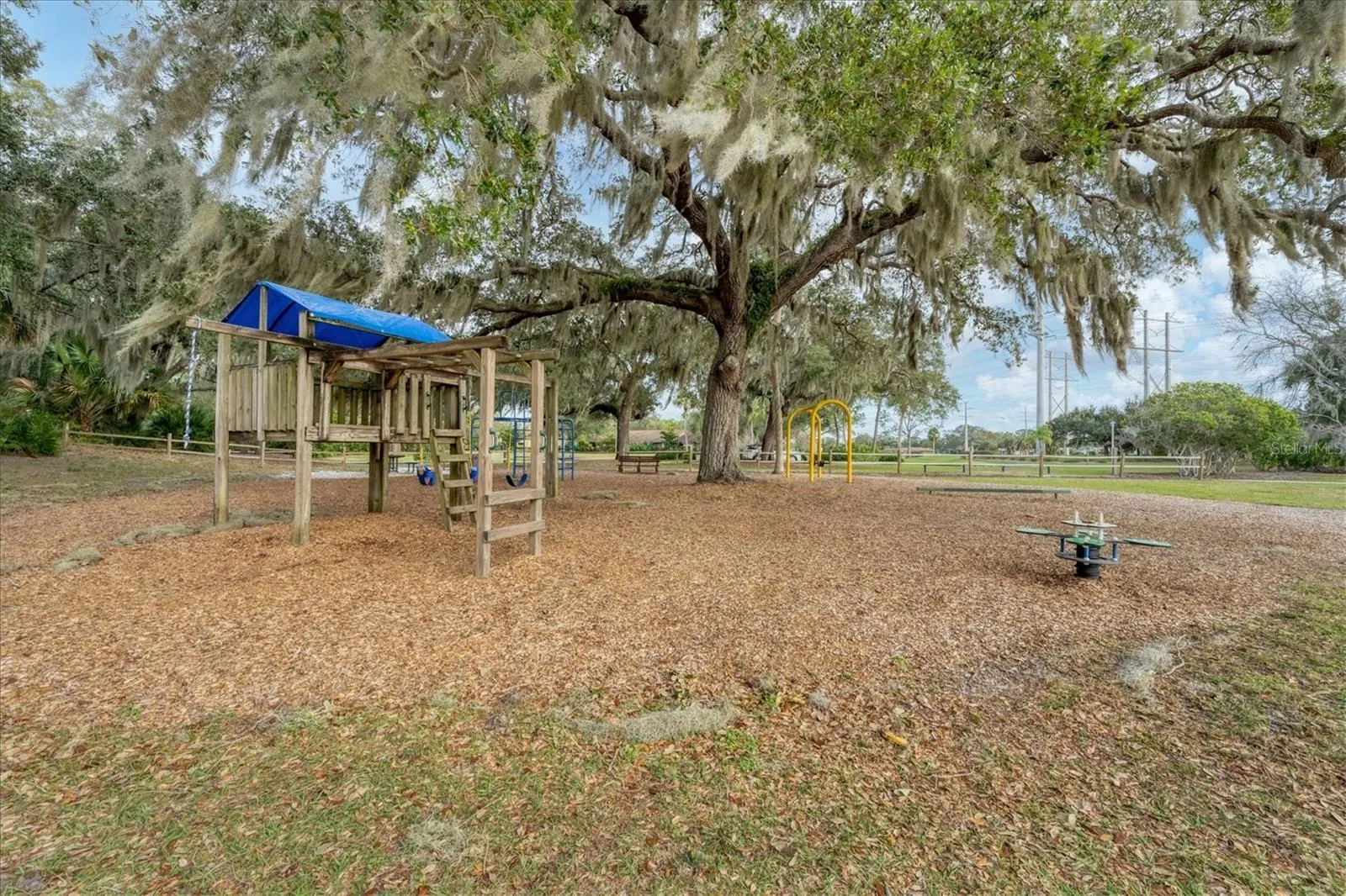 4602 RINGWOOD MDW #13, #13