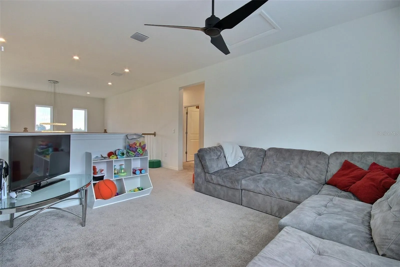 10567 PIEDRA DR