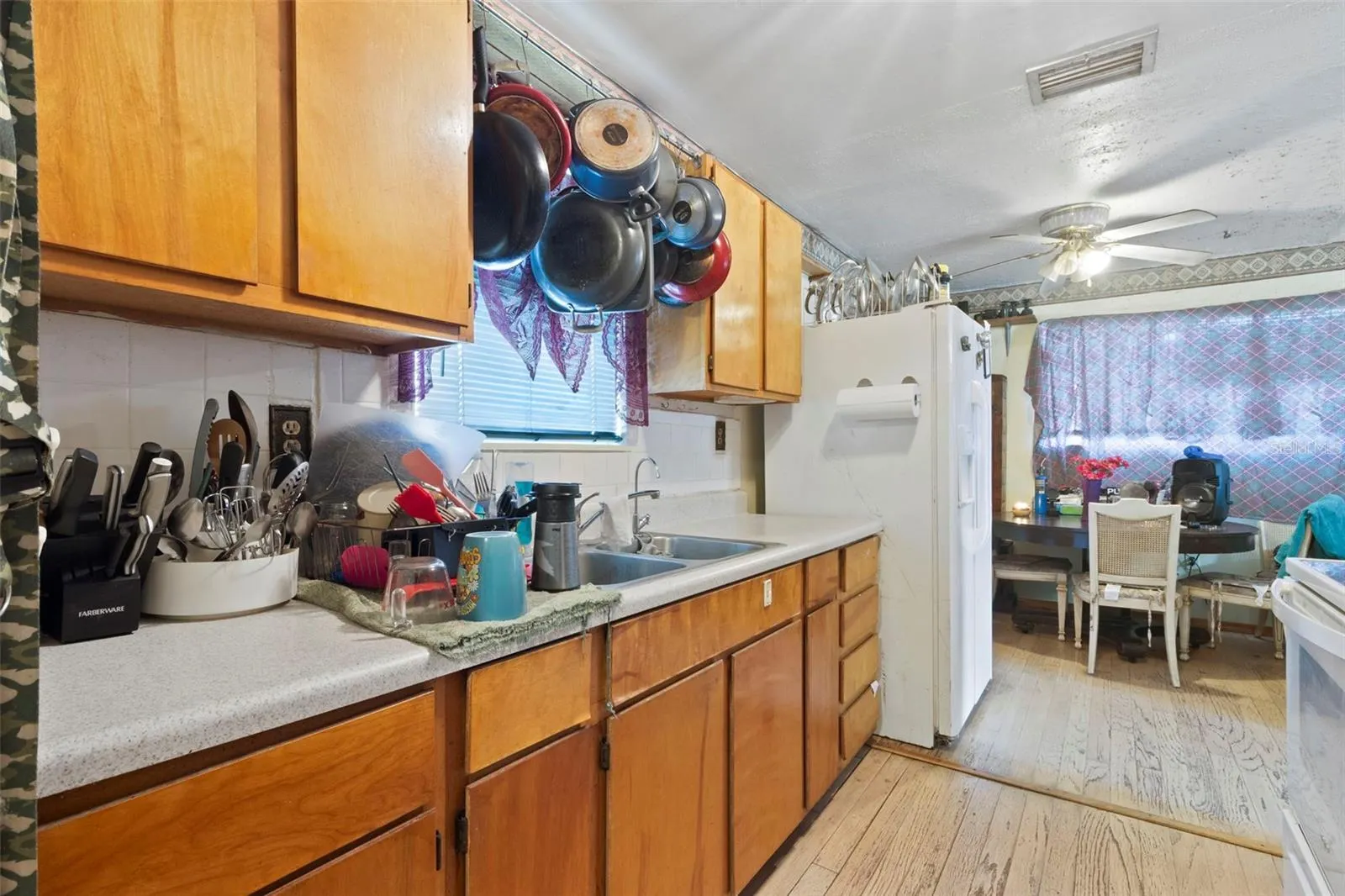 8539 SW OPOSSUM TRL