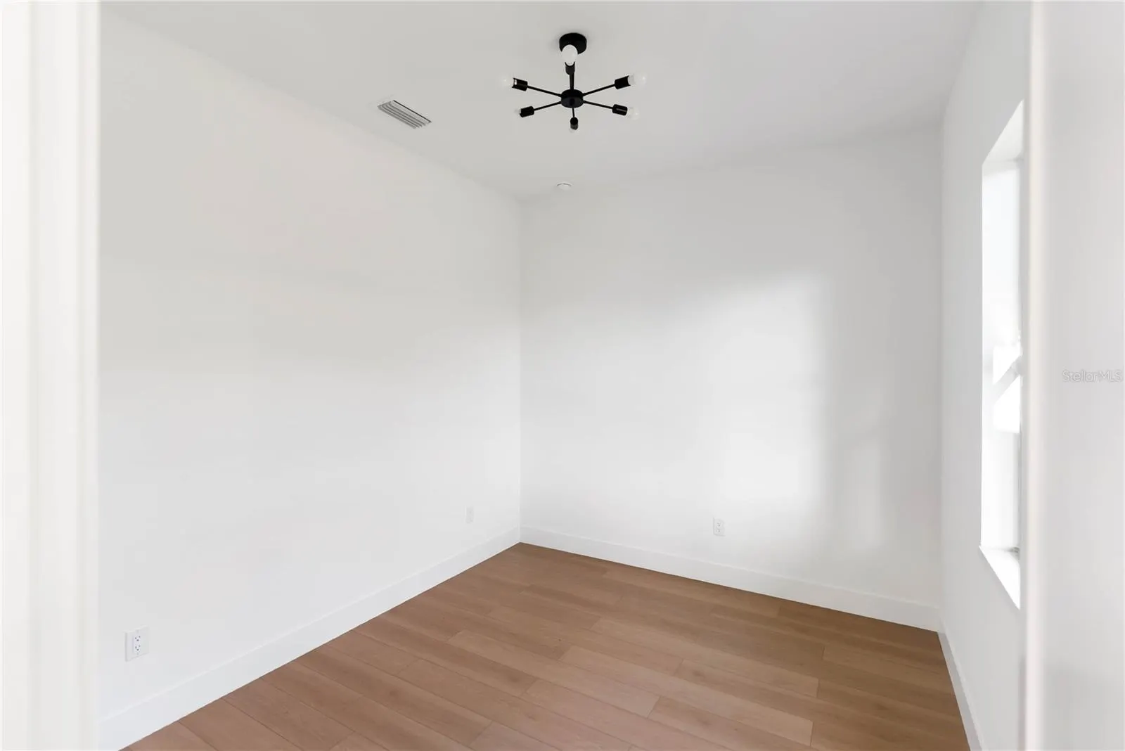 14171 MARLIN AVE