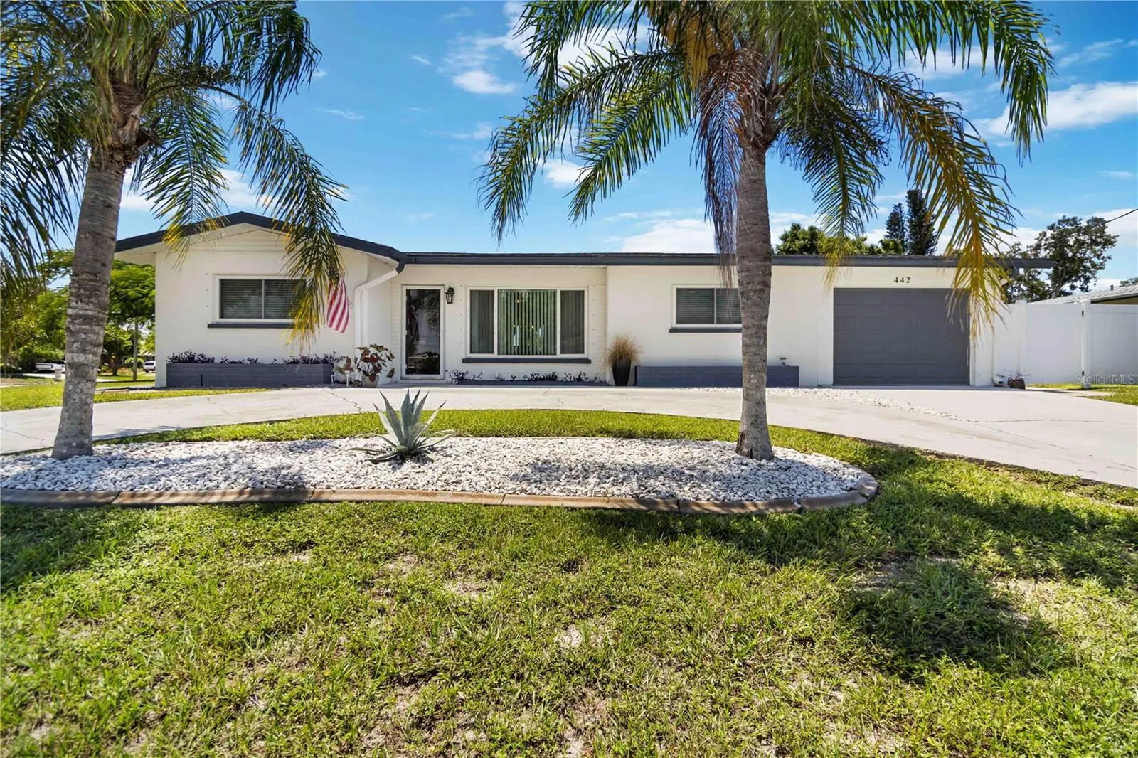 442 HICKORY RD