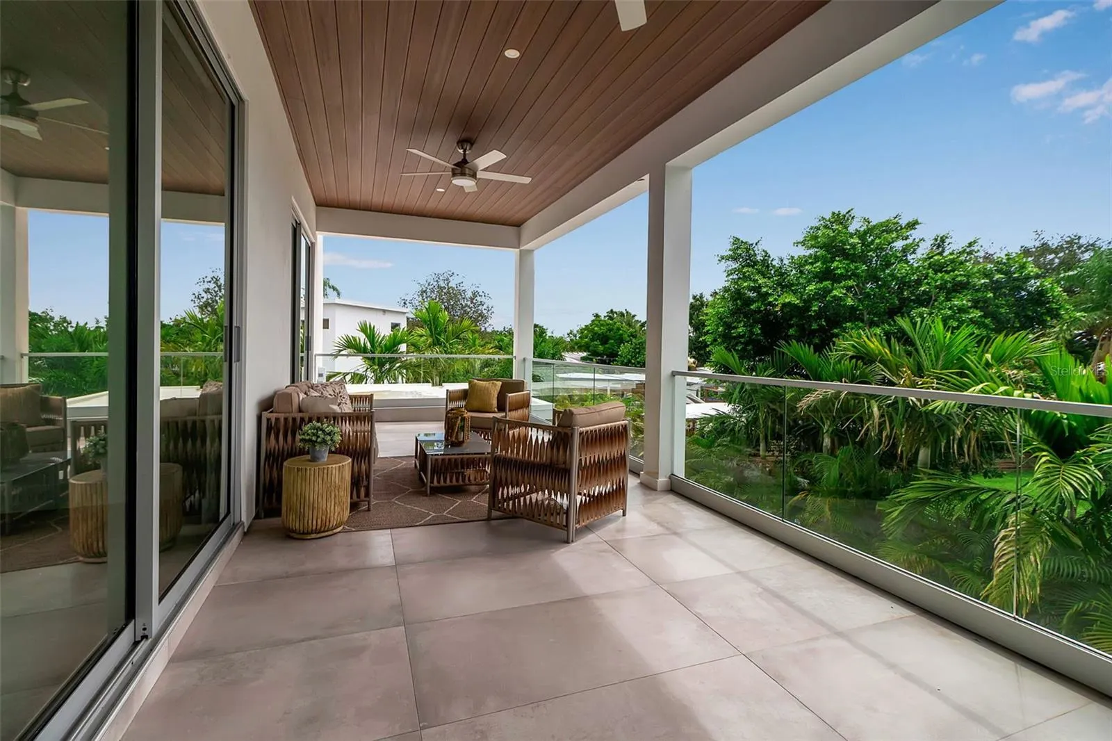 2532 FRUIT TREE DR