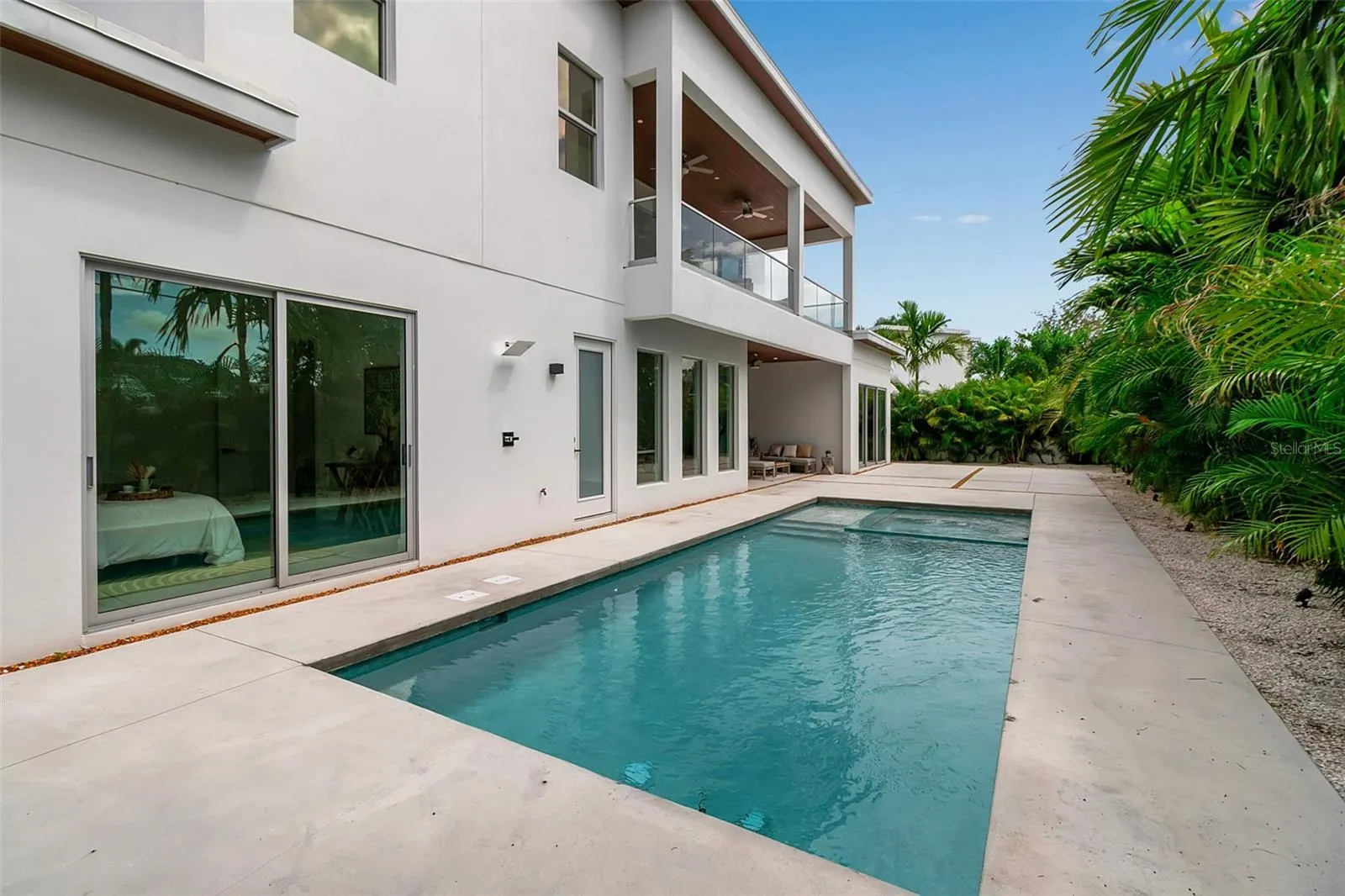 2532 FRUIT TREE DR