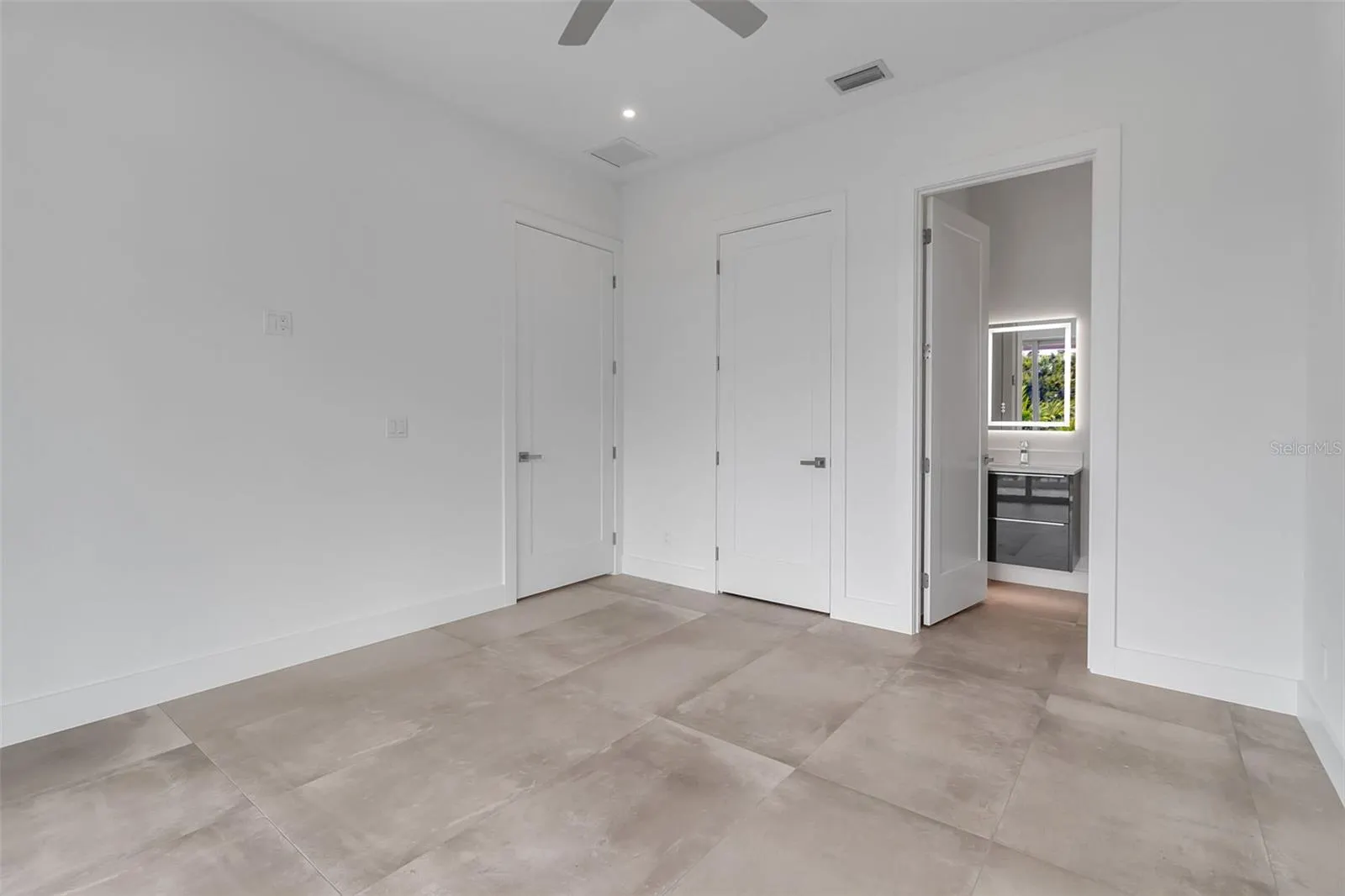 2532 FRUIT TREE DR